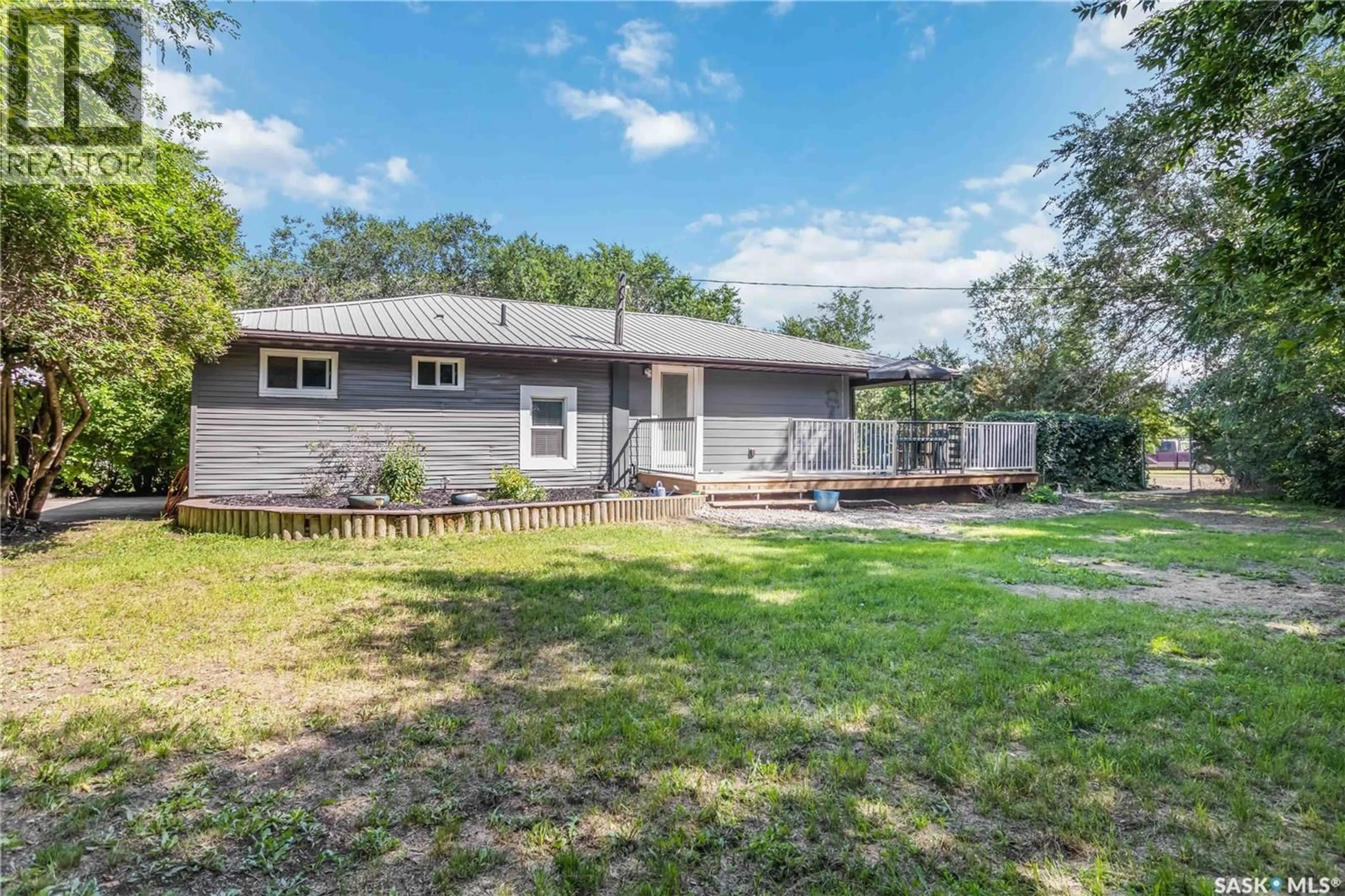 A pic from outside/outdoor area/front of a property/back of a property/a pic from drone, water/lake/river/ocean view for HWY 766, Vanscoy Rm No. 345 Saskatchewan S0L3J0