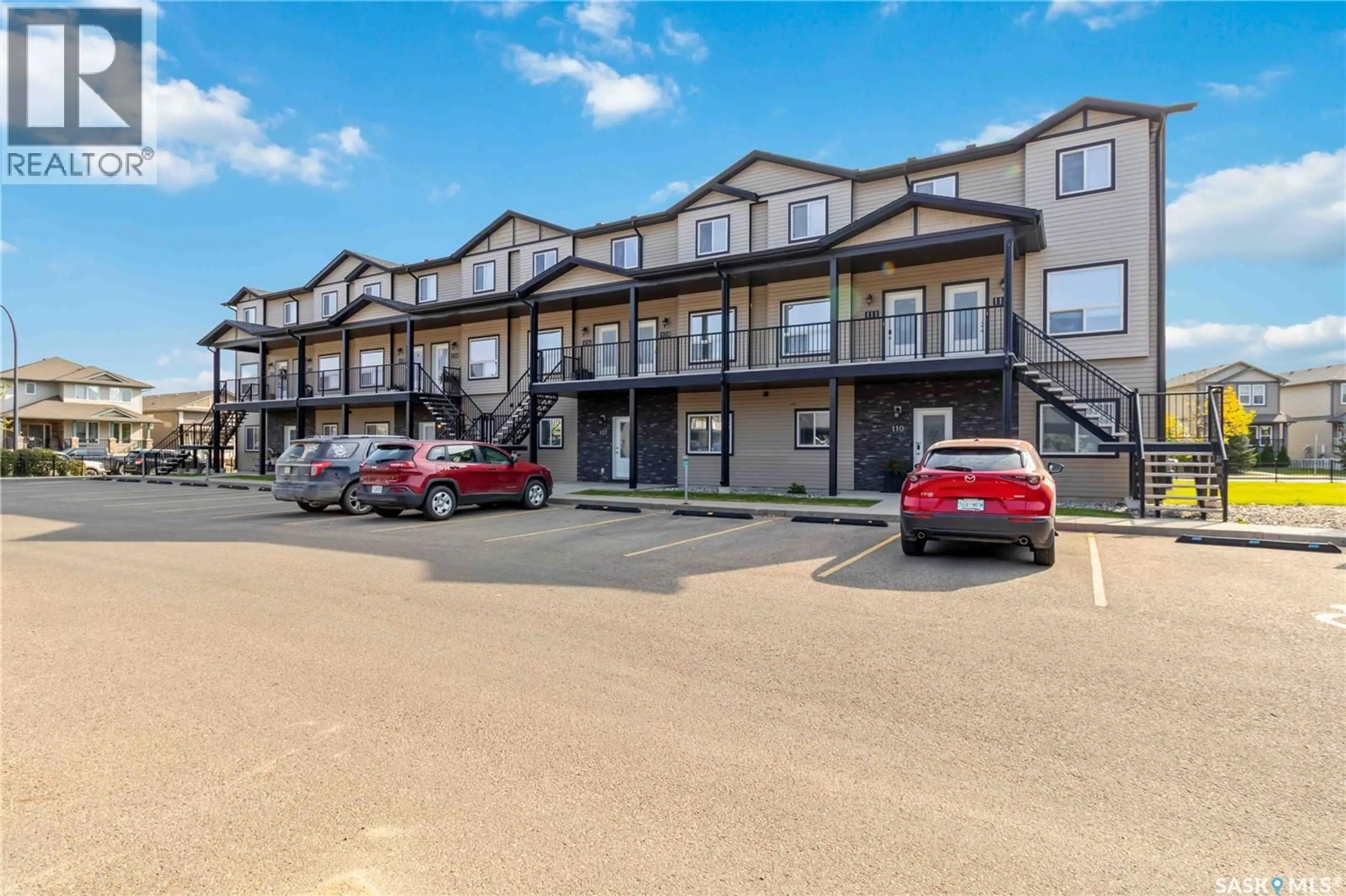 Patio, street for 108 103 KLASSEN CRESCENT, Saskatoon Saskatchewan S7R0J2