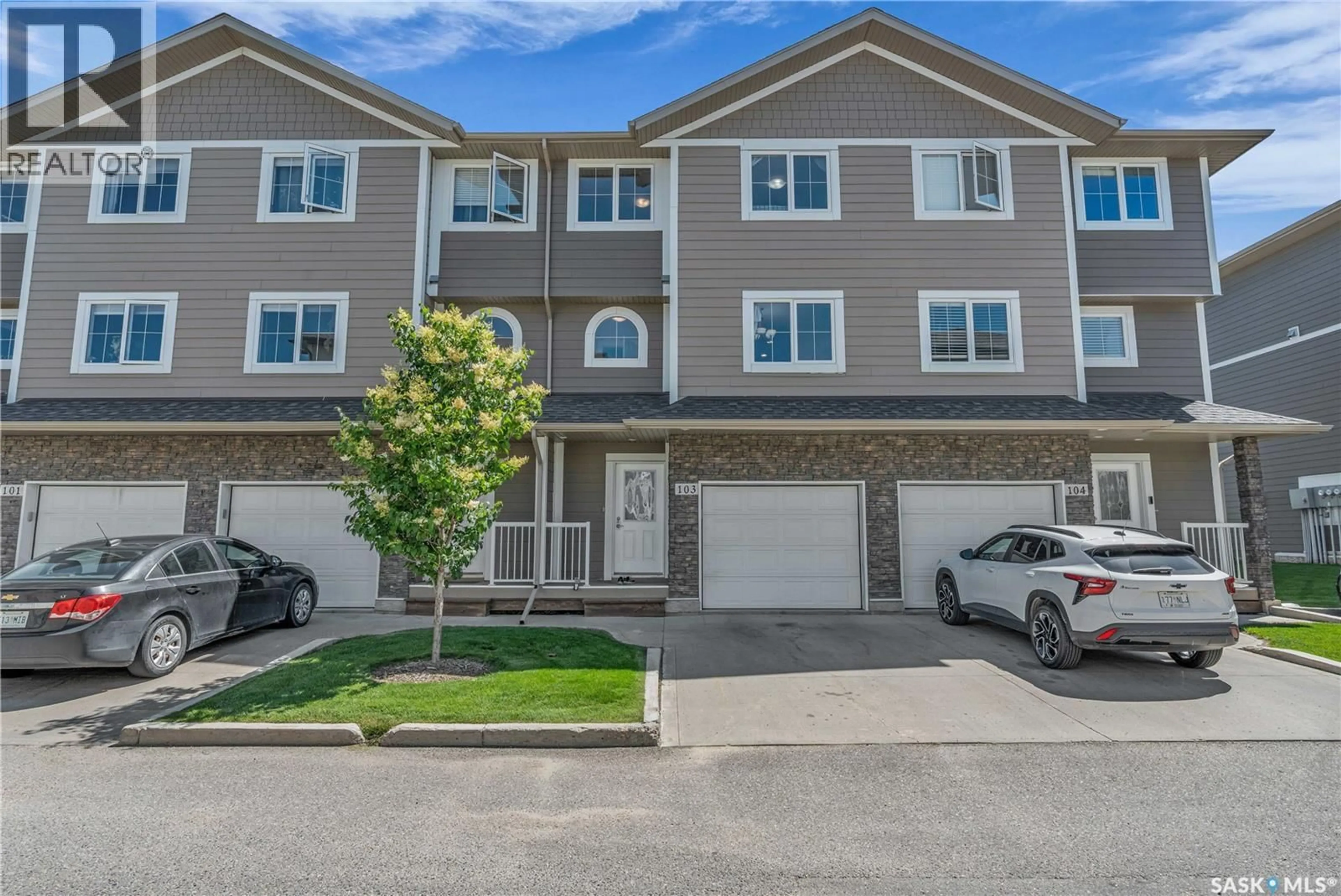 Unknown for 212 - 103 WILLIS CRESCENT, Saskatoon Saskatchewan S7T0R6