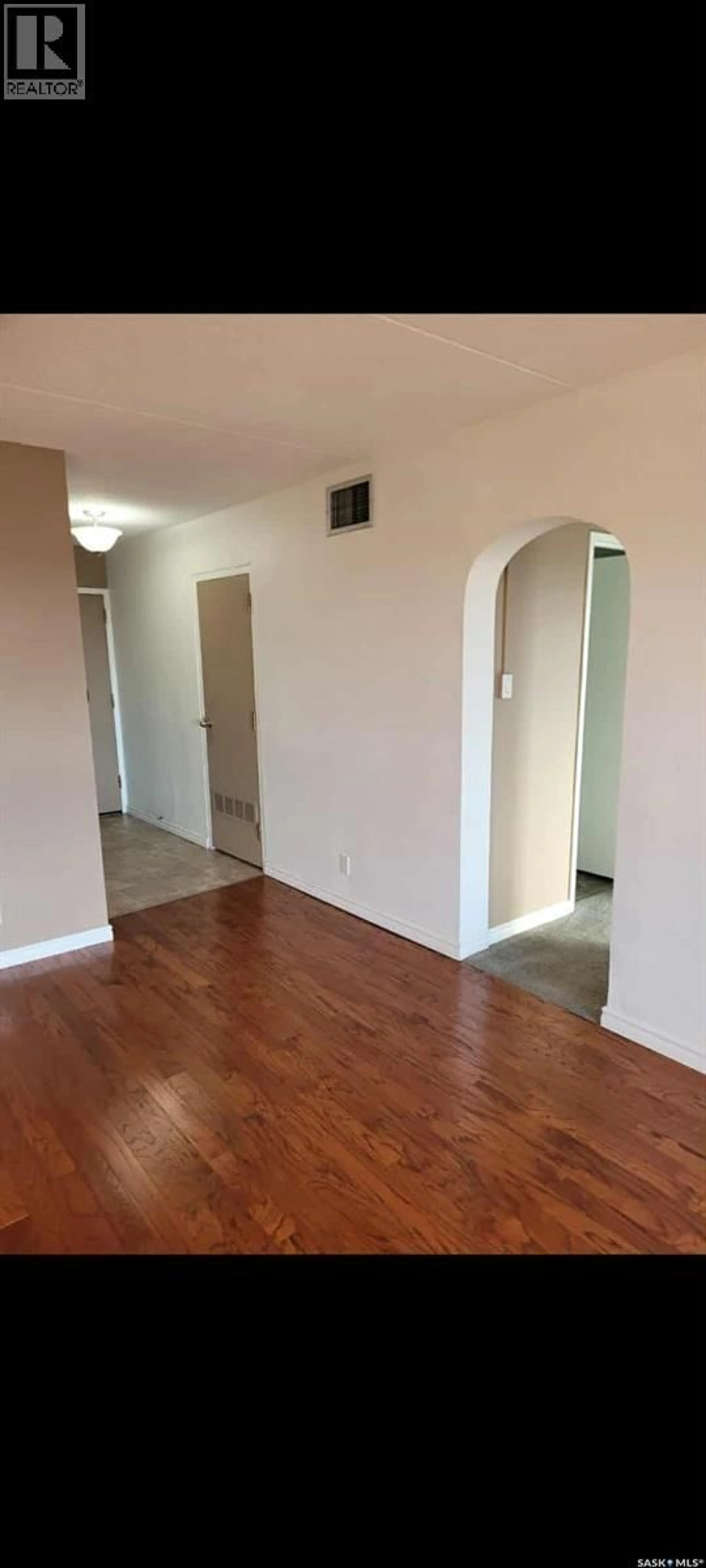 A pic of a room for 3520 - 1208 HILLSDALE STREET, Regina Saskatchewan S4S5Z5