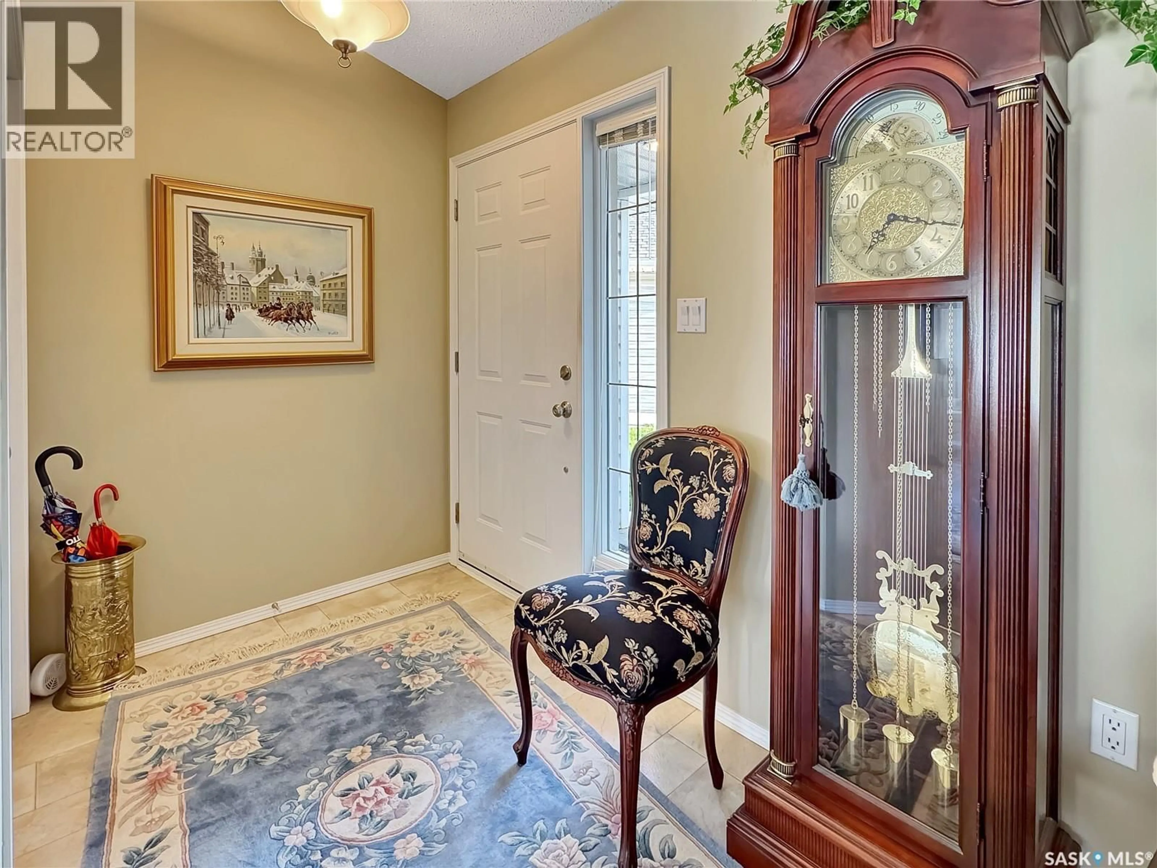 Indoor entryway for 6 WREN COURT, North Battleford Saskatchewan S9A3Z3