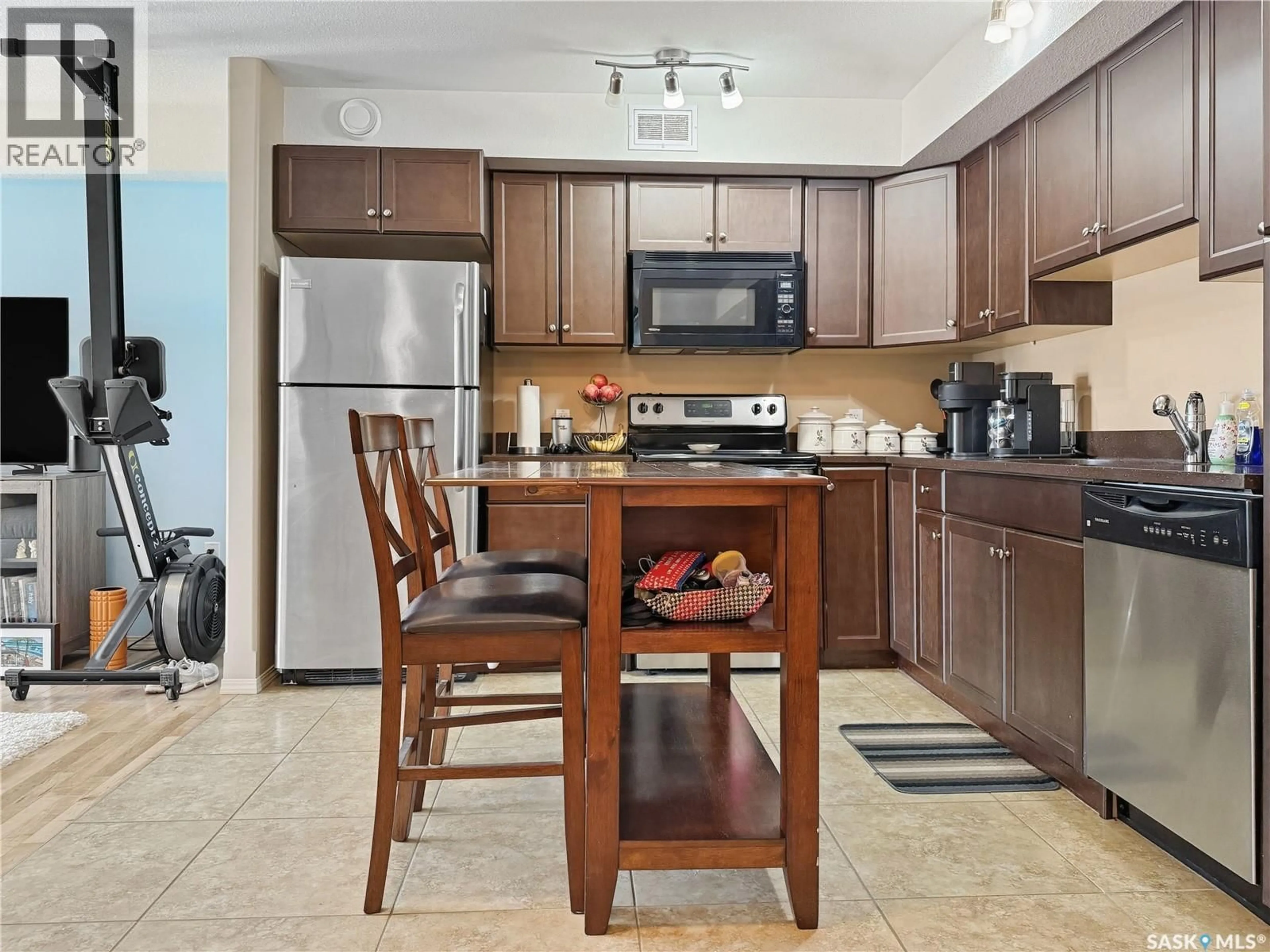 Standard kitchen, ceramic/tile floor for 307 - 2322 KILLDEER DRIVE, North Battleford Saskatchewan S9A3T5