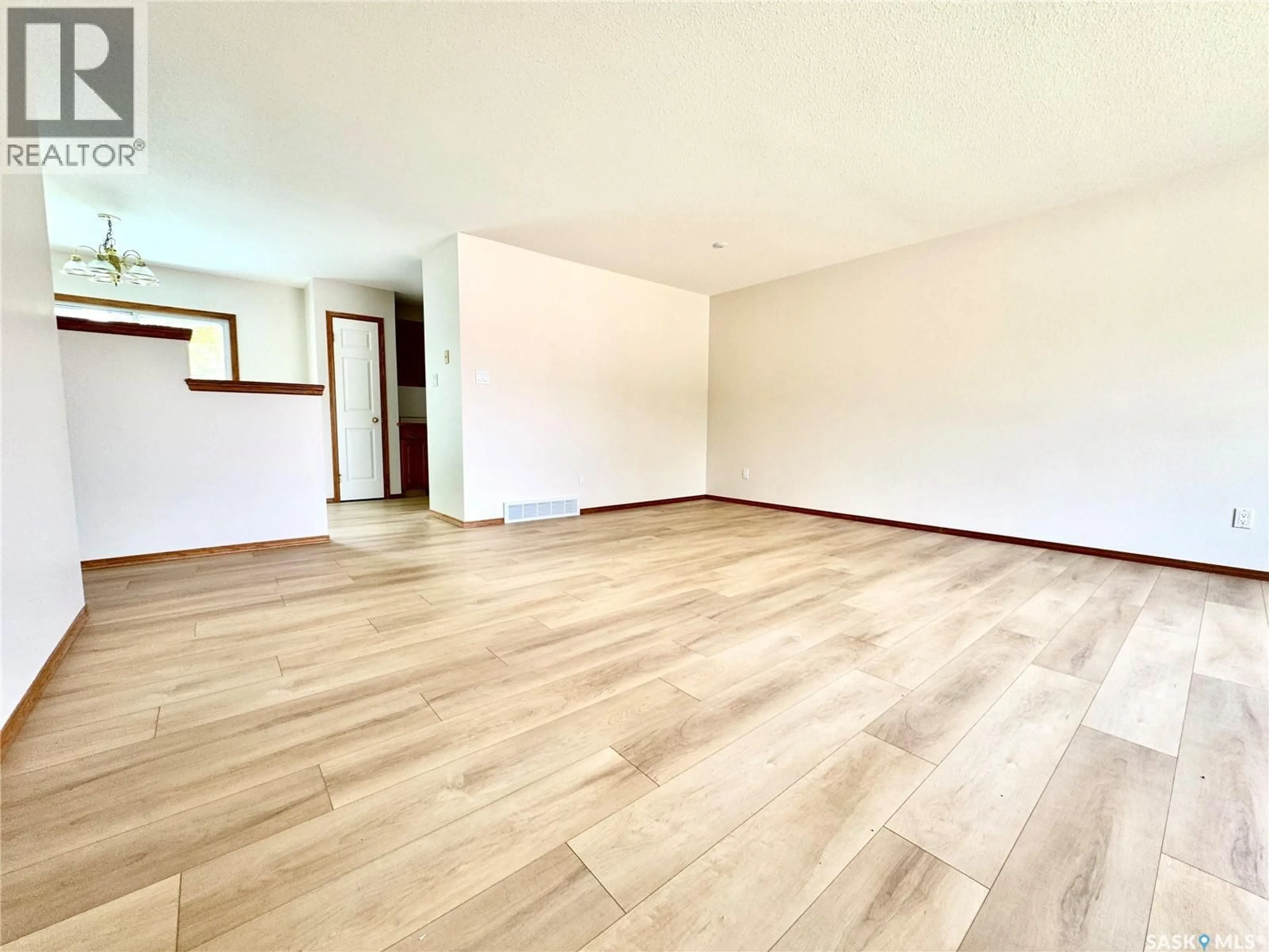 A pic of a room for 1118 SELO PLACE, Regina Saskatchewan S4S3W9