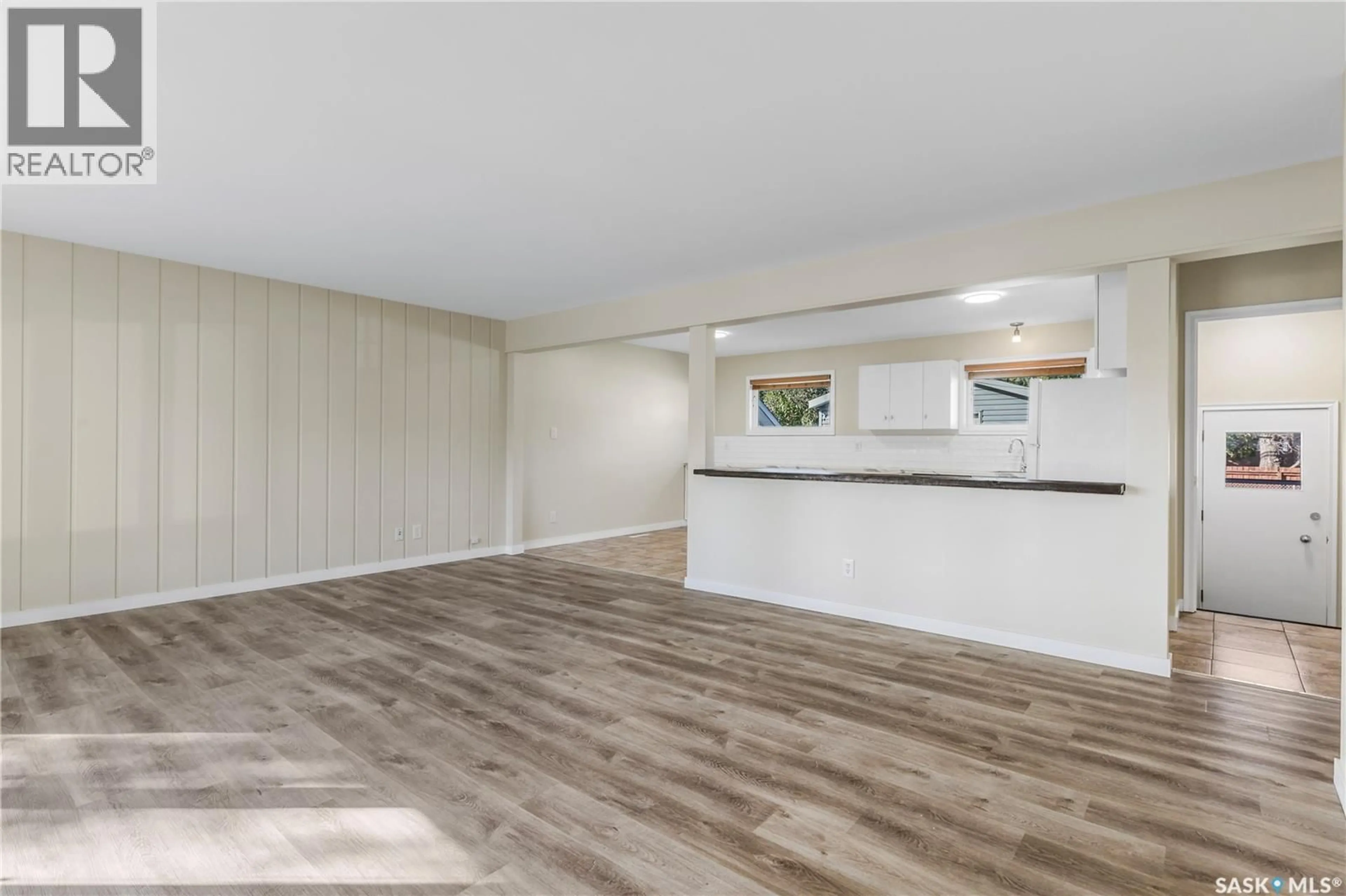 A pic of a room for 3802 25TH AVENUE, Regina Saskatchewan S4S1L9