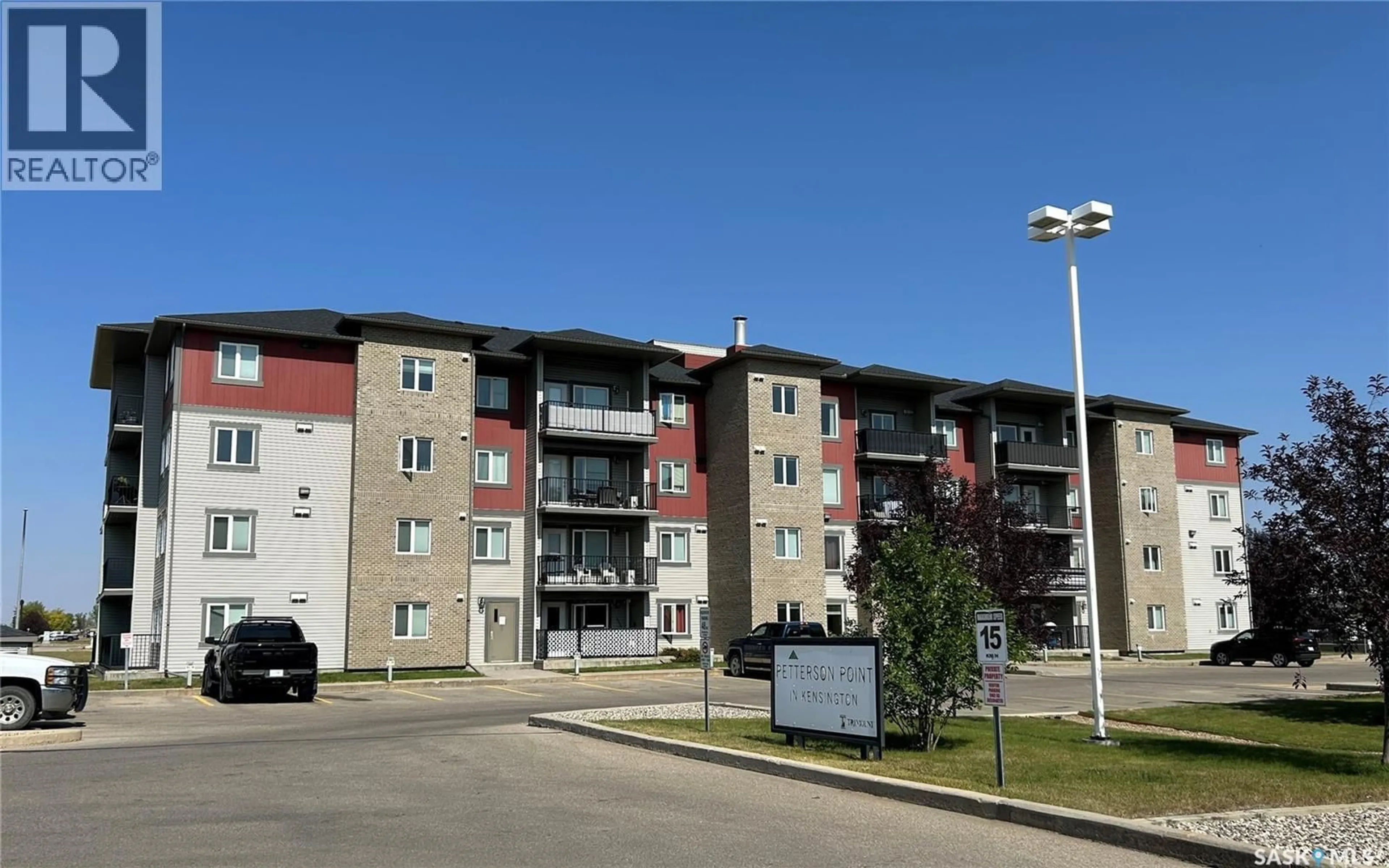 Unknown for 304 - 305 PETTERSON DRIVE, Estevan Saskatchewan S4A1N7