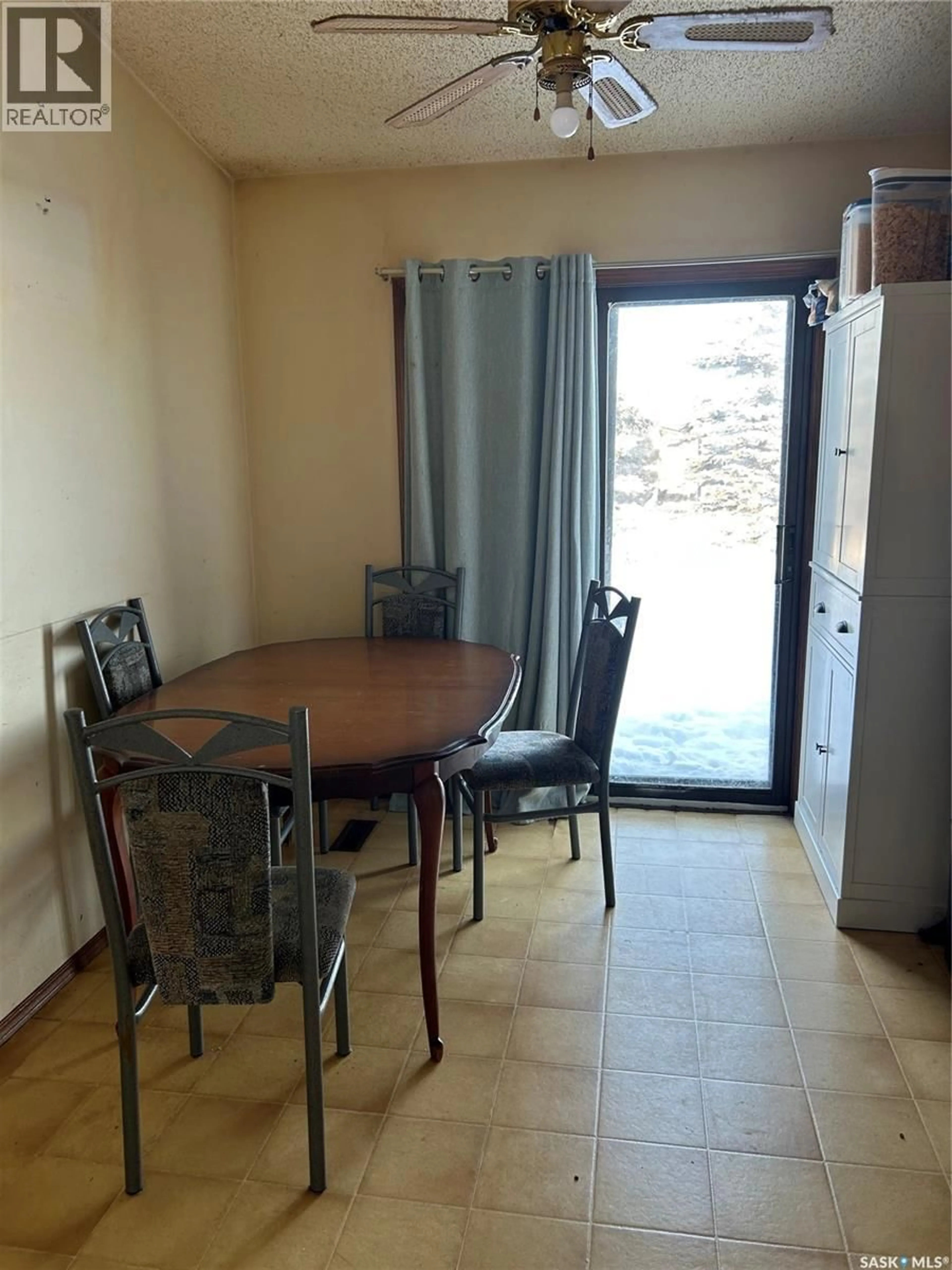 Dining room, unknown for SAELHOF ACREAGE, Wood Creek Rm No. 281 Saskatchewan S0G4M0