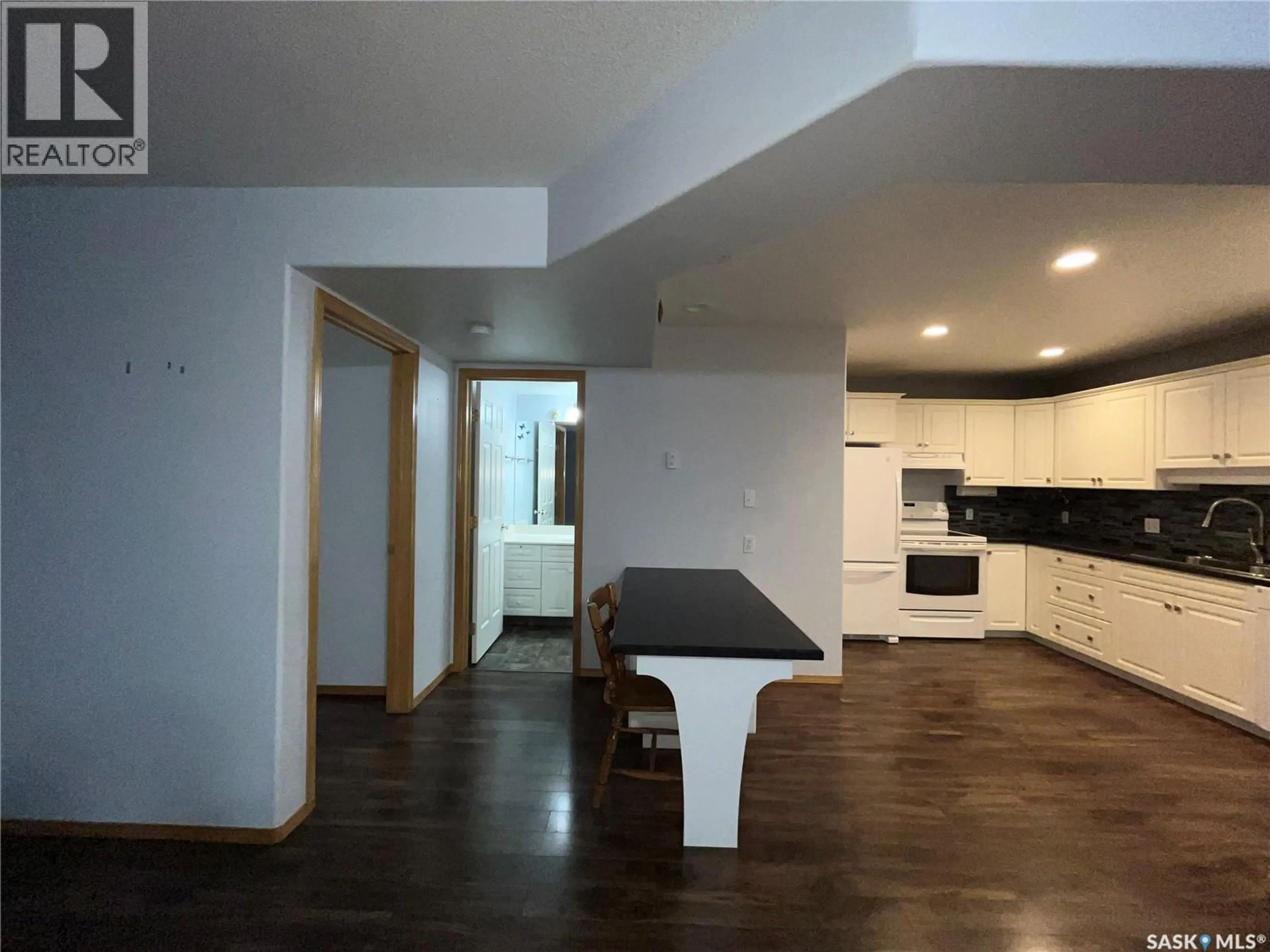 Unknown for 206 - 230 LISTER KAYE CRESCENT, Swift Current Saskatchewan S9H0A2