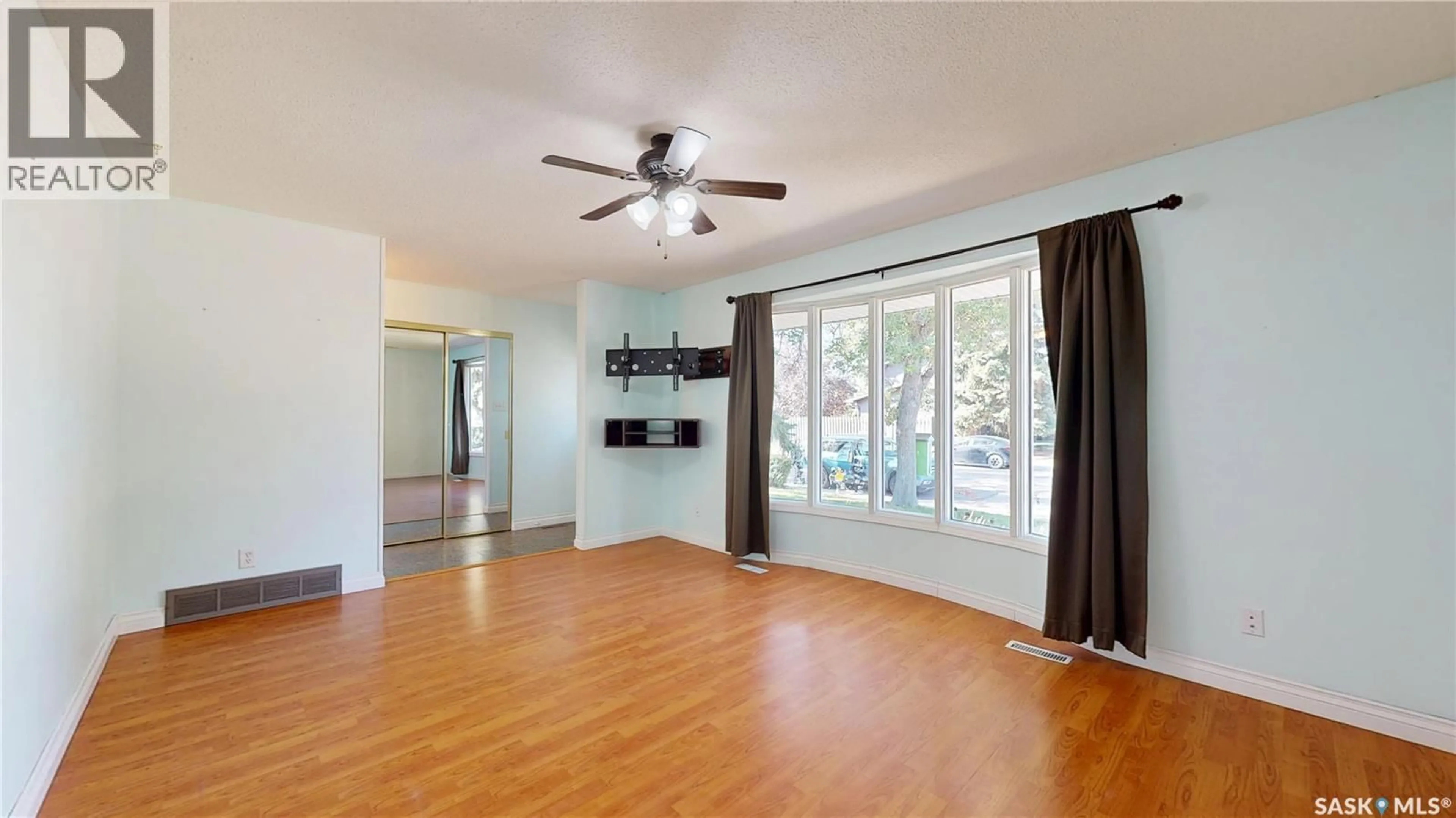 A pic of a room for 4123 PASQUA STREET, Regina Saskatchewan S4S6H3