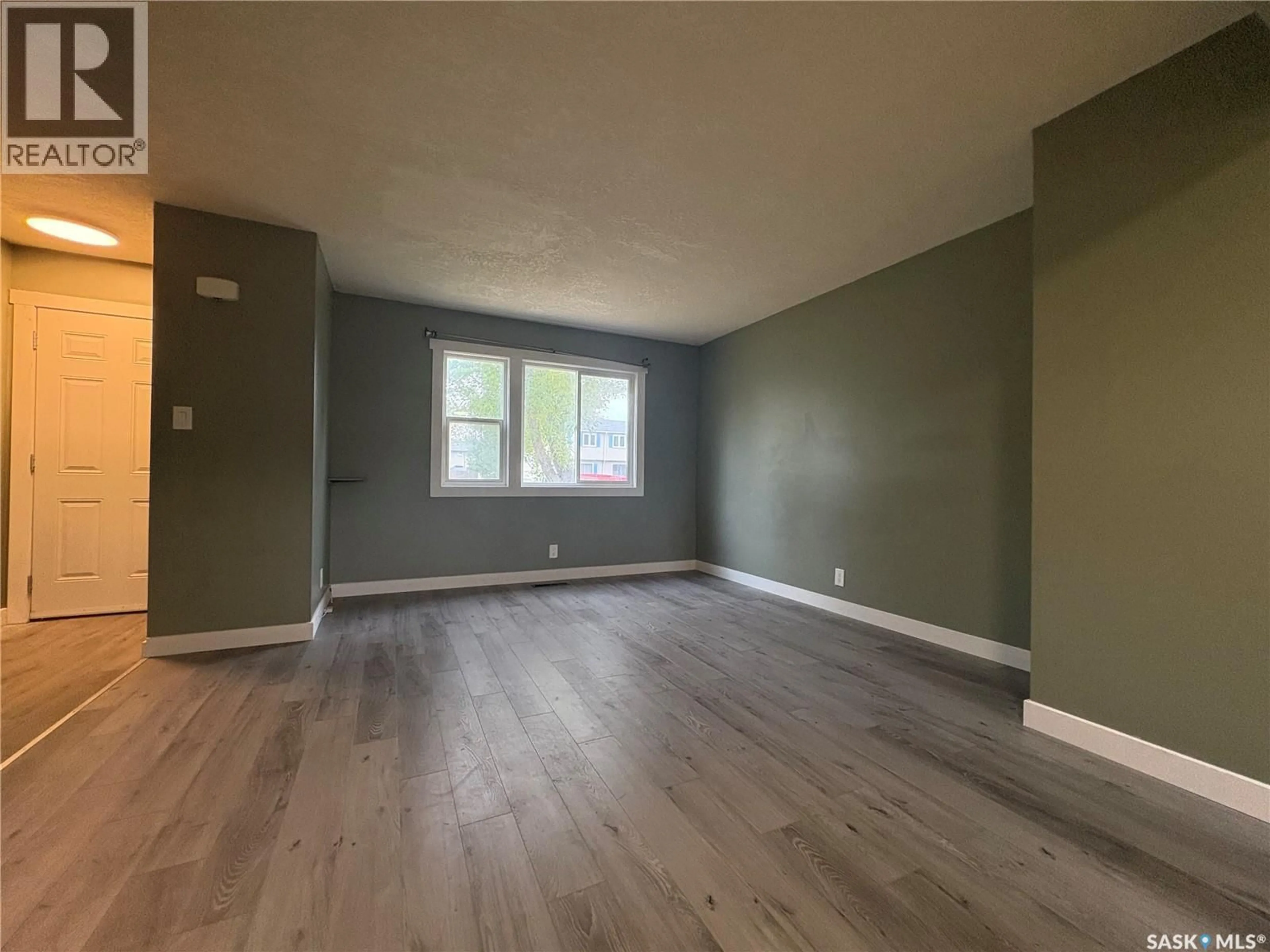 A pic of a room for 419 ROYAL STREET, Regina Saskatchewan S4R4Y5