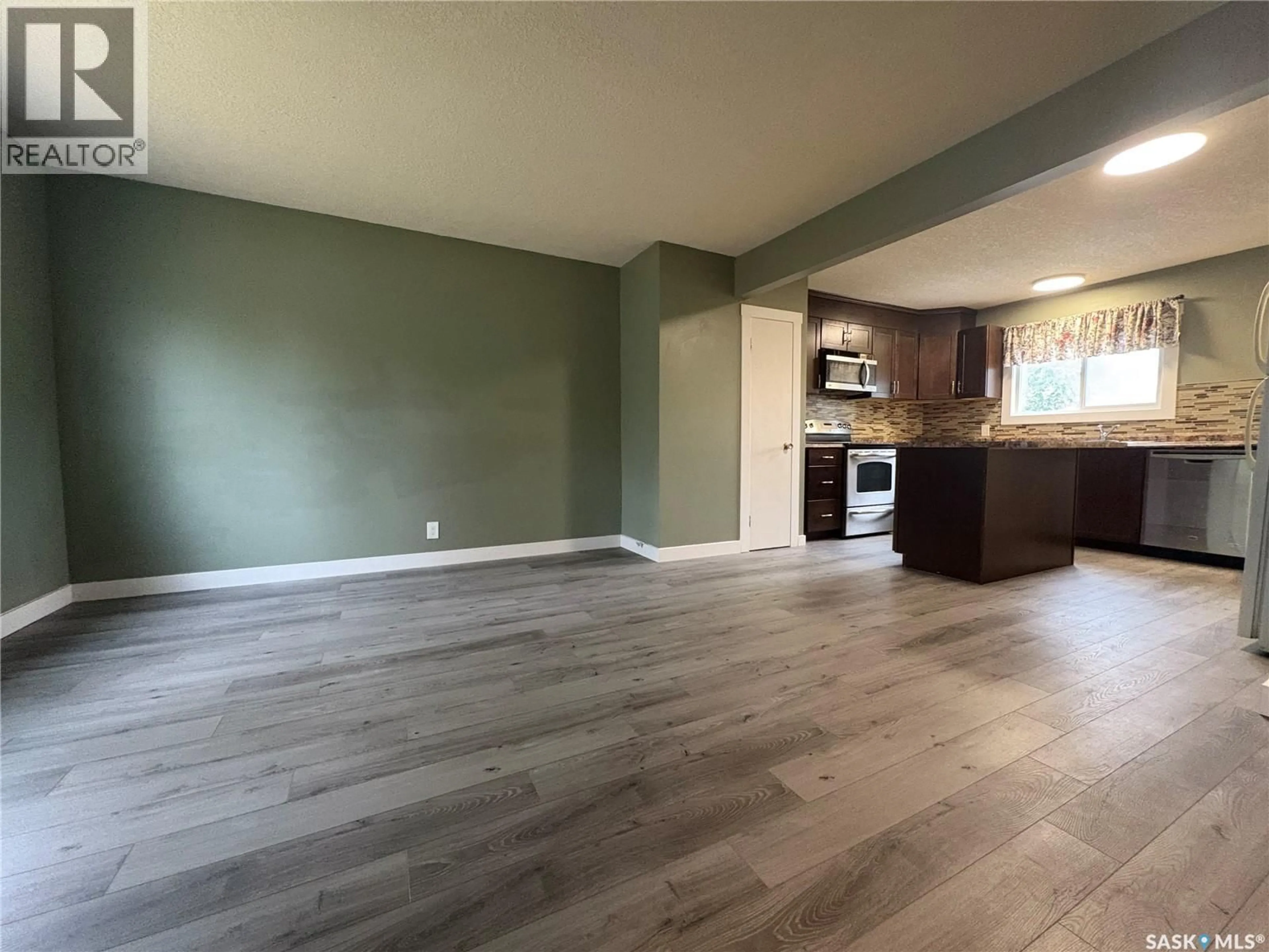 A pic of a room for 419 ROYAL STREET, Regina Saskatchewan S4R4Y5