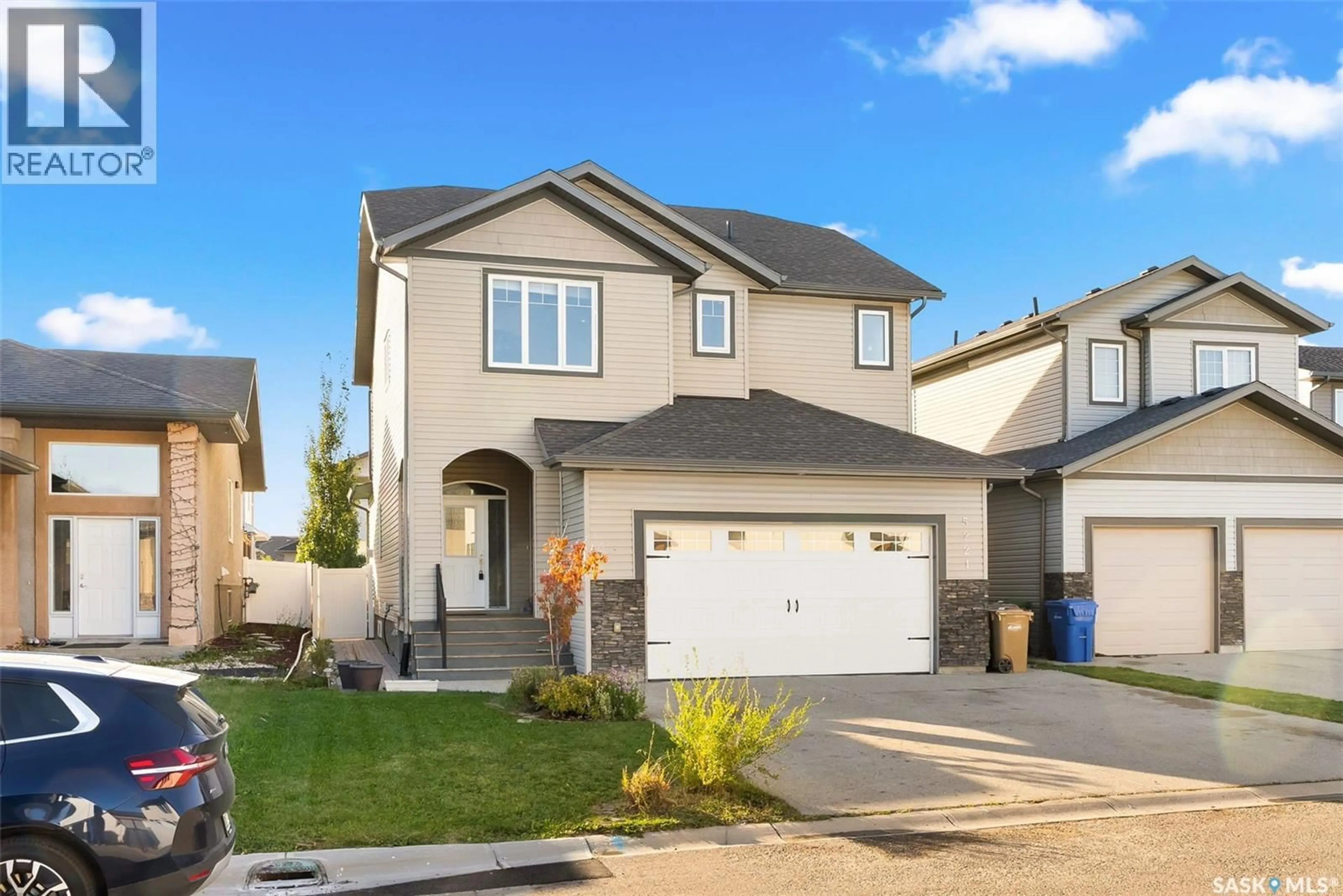 Home with vinyl exterior material, street for 5221 CANUCK CRESCENT, Regina Saskatchewan S4W0H1