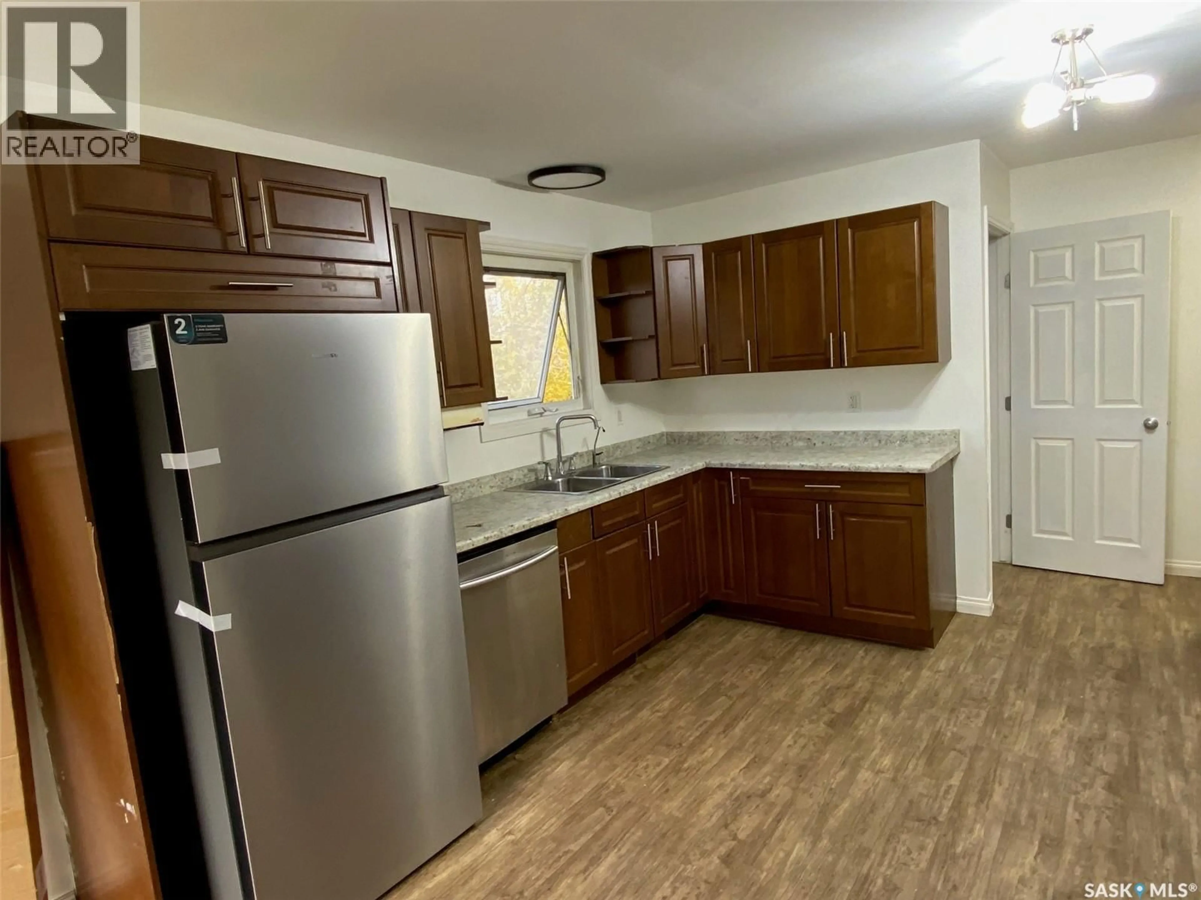 Standard kitchen, unknown for 159 DUNCAN STREET, Yorkton Saskatchewan S3N0G7