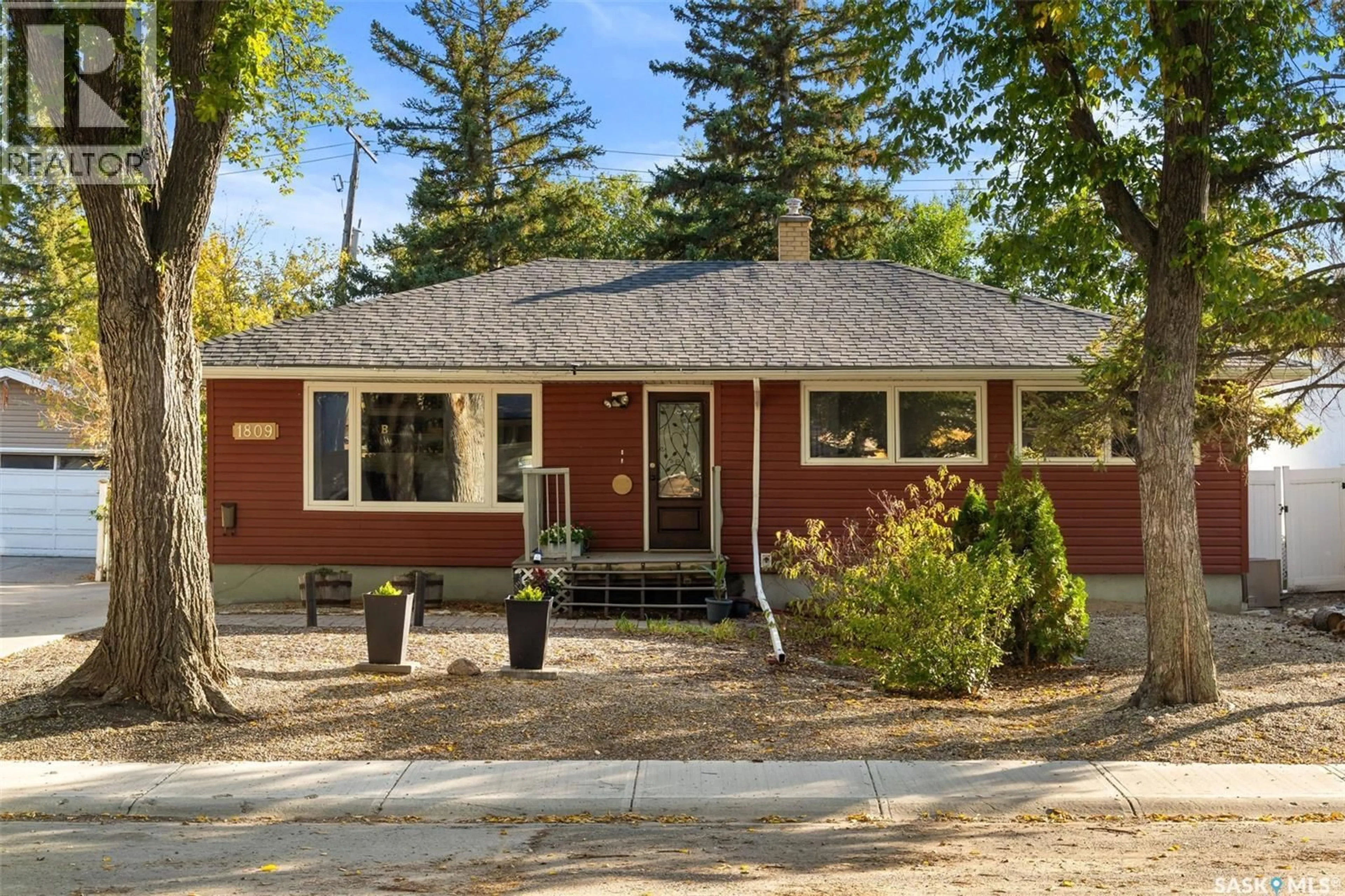 Unknown for 1809 DUFFERIN ROAD, Regina Saskatchewan S4S5A7