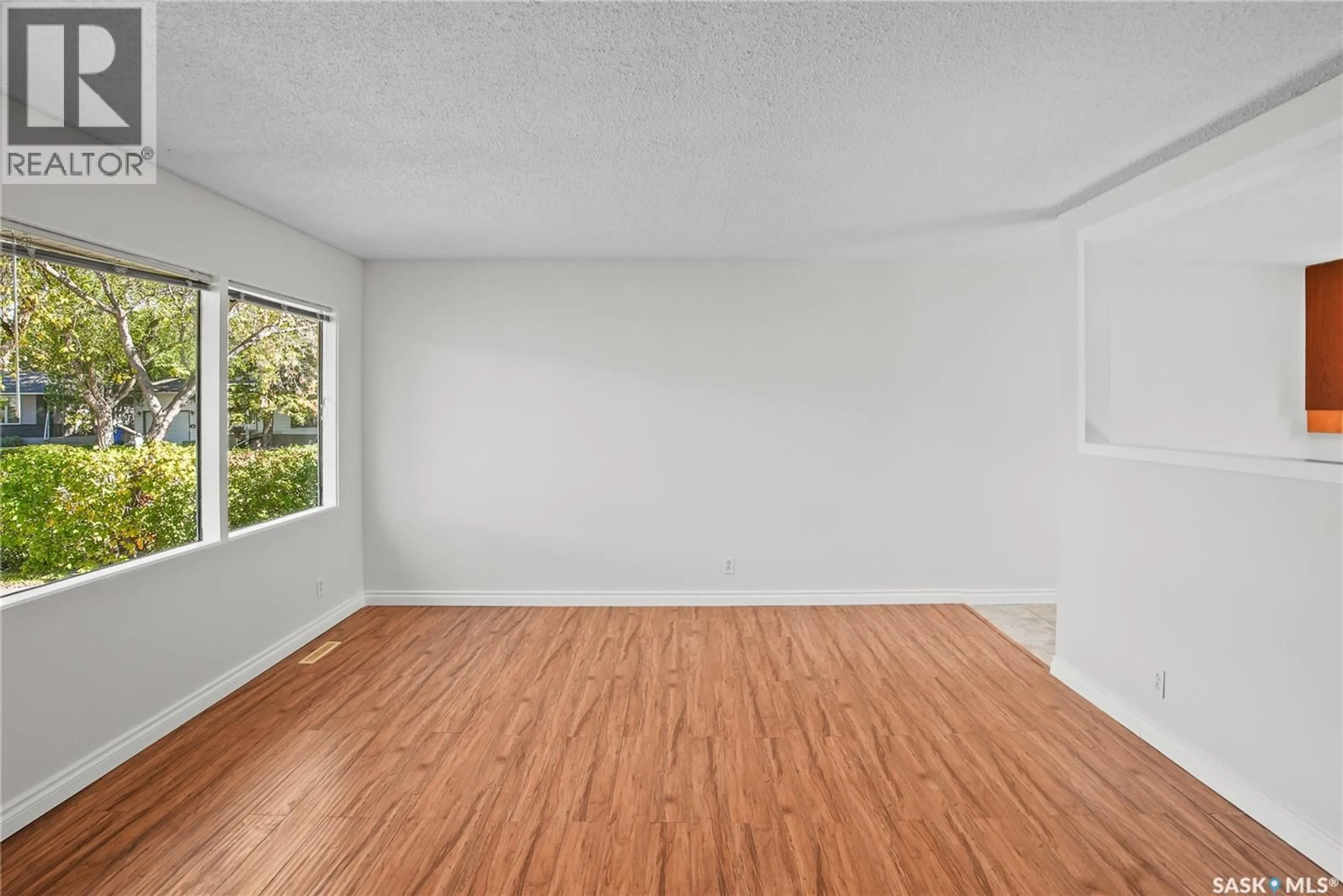 A pic of a room for 263 LOGAN CRESCENT, Regina Saskatchewan S4S5S8