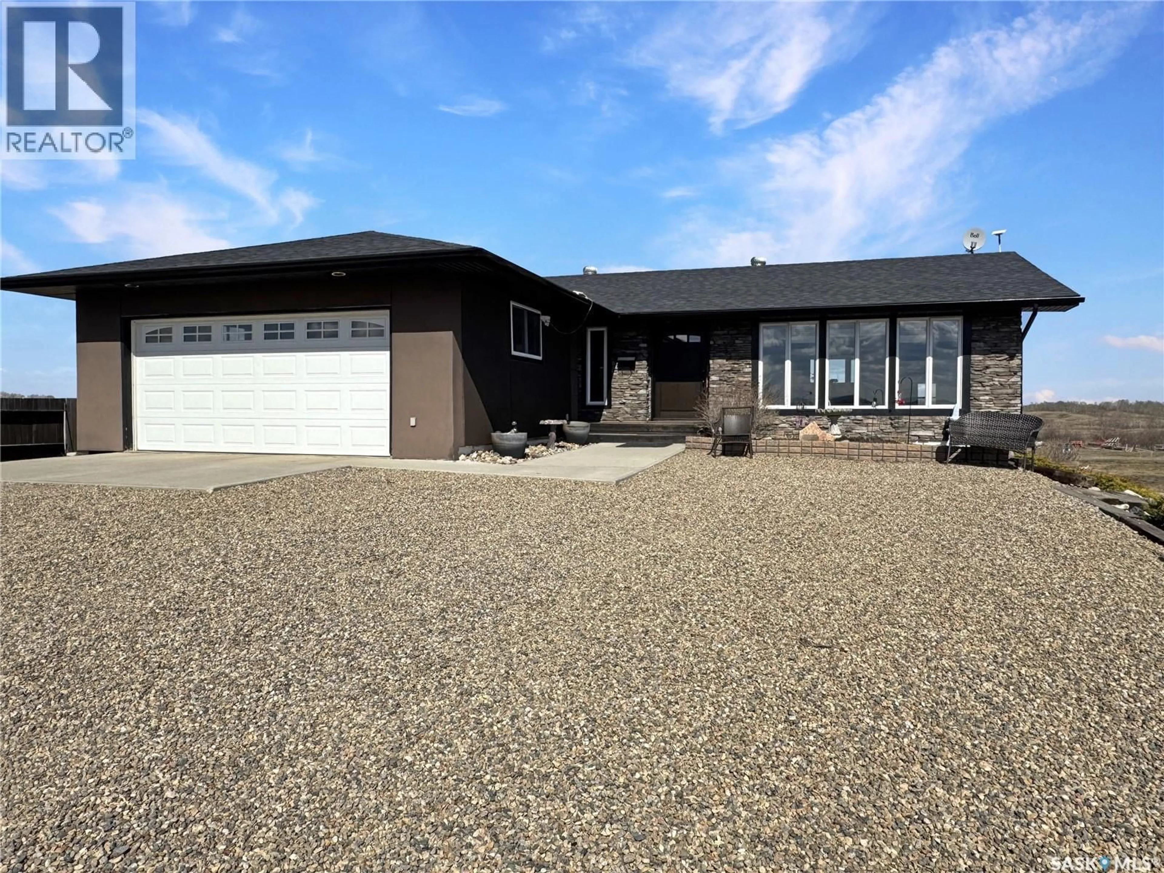Home with vinyl exterior material, street for 5 BATTLE RIDGE ESTATES, Battle River Rm No. 438 Saskatchewan S0M0E0