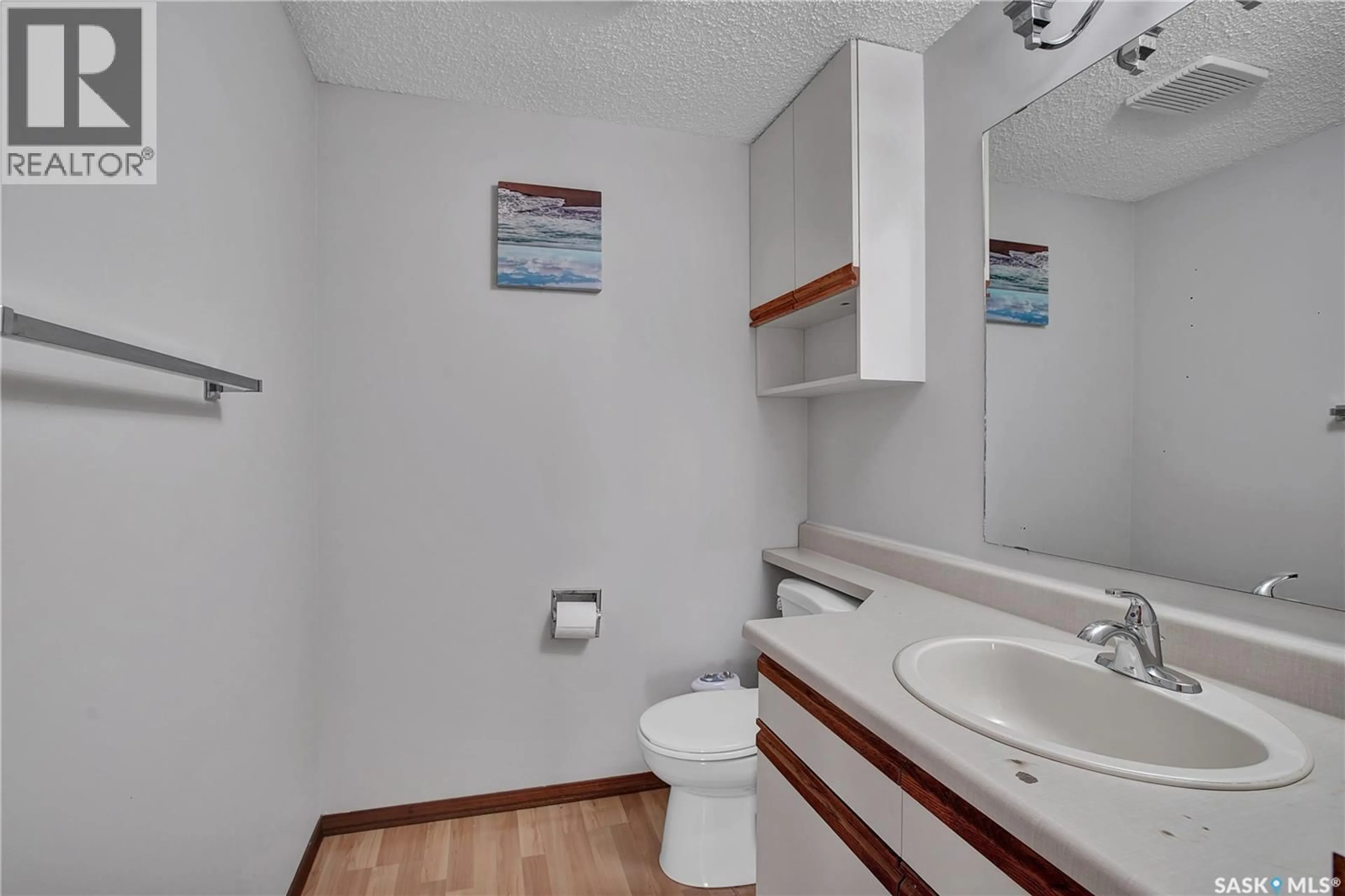 Standard bathroom, unknown for 2510 - 530 KENDERDINE ROAD, Saskatoon Saskatchewan S7N4G5
