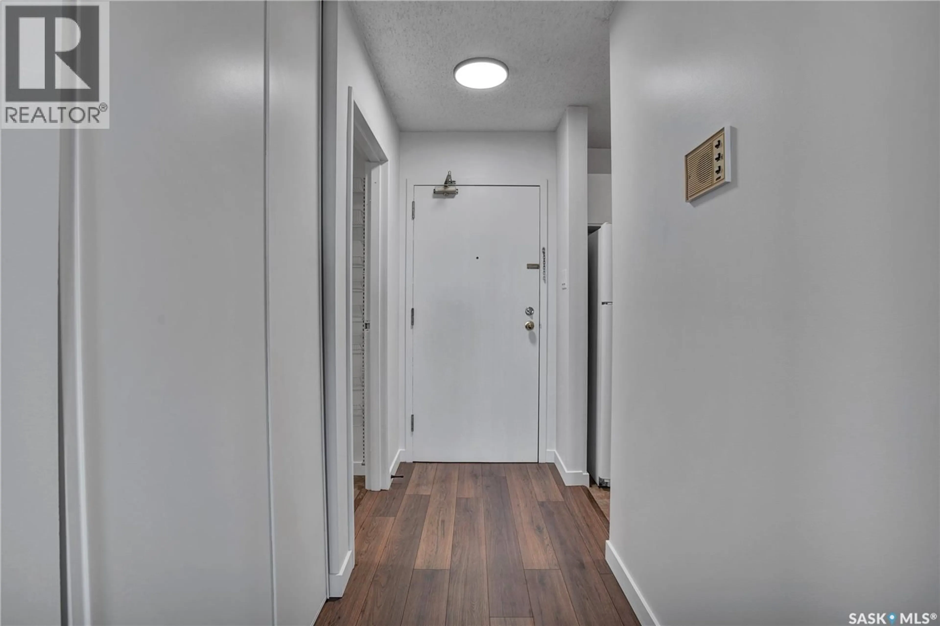 Indoor entryway for 209a - 301 CREE PLACE, Saskatoon Saskatchewan S7K7X9