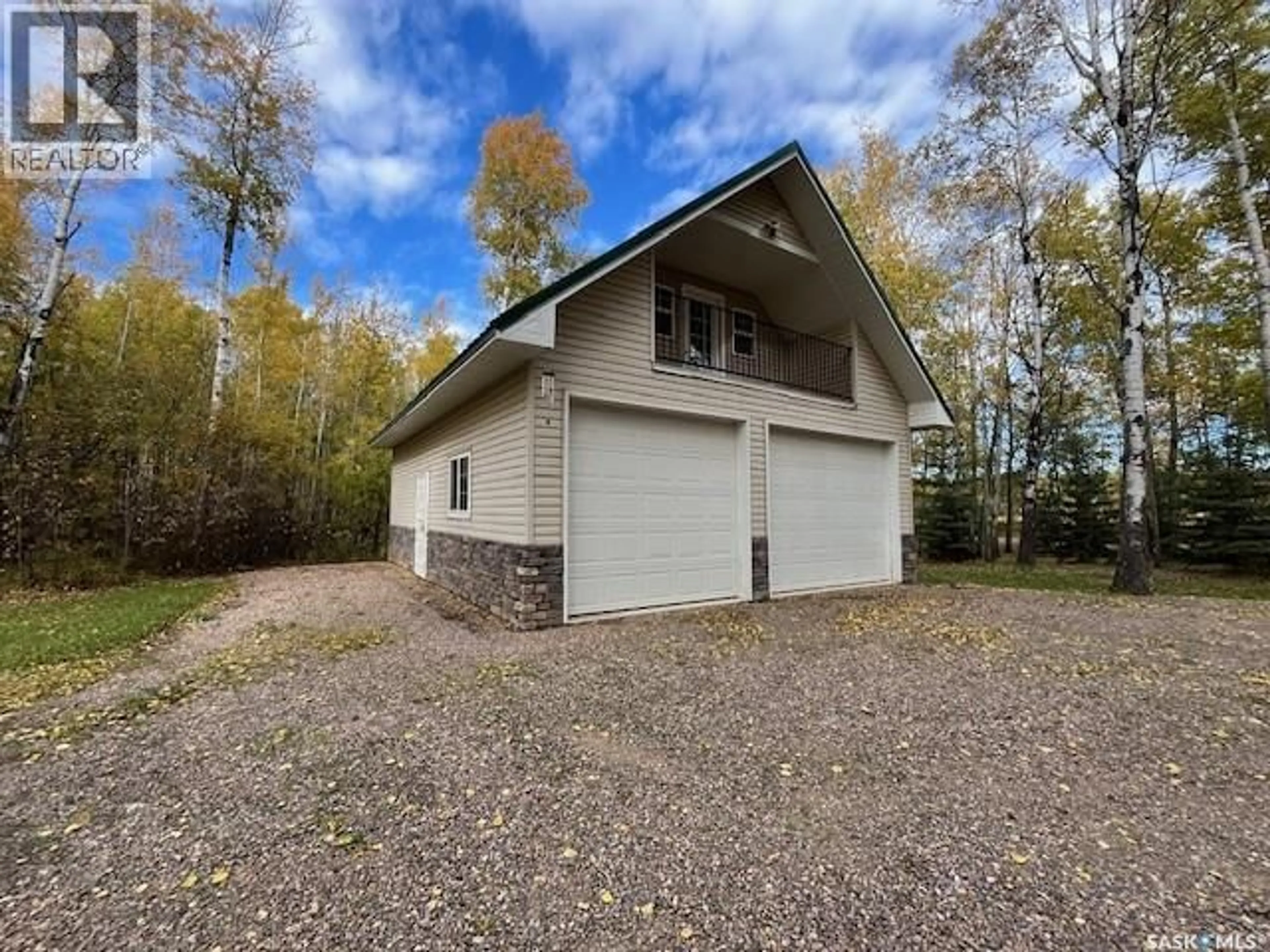 Indoor garage for MEADOWLANDS SUBDIVISION, Beaver River Rm No. 622 Saskatchewan S0M1A0