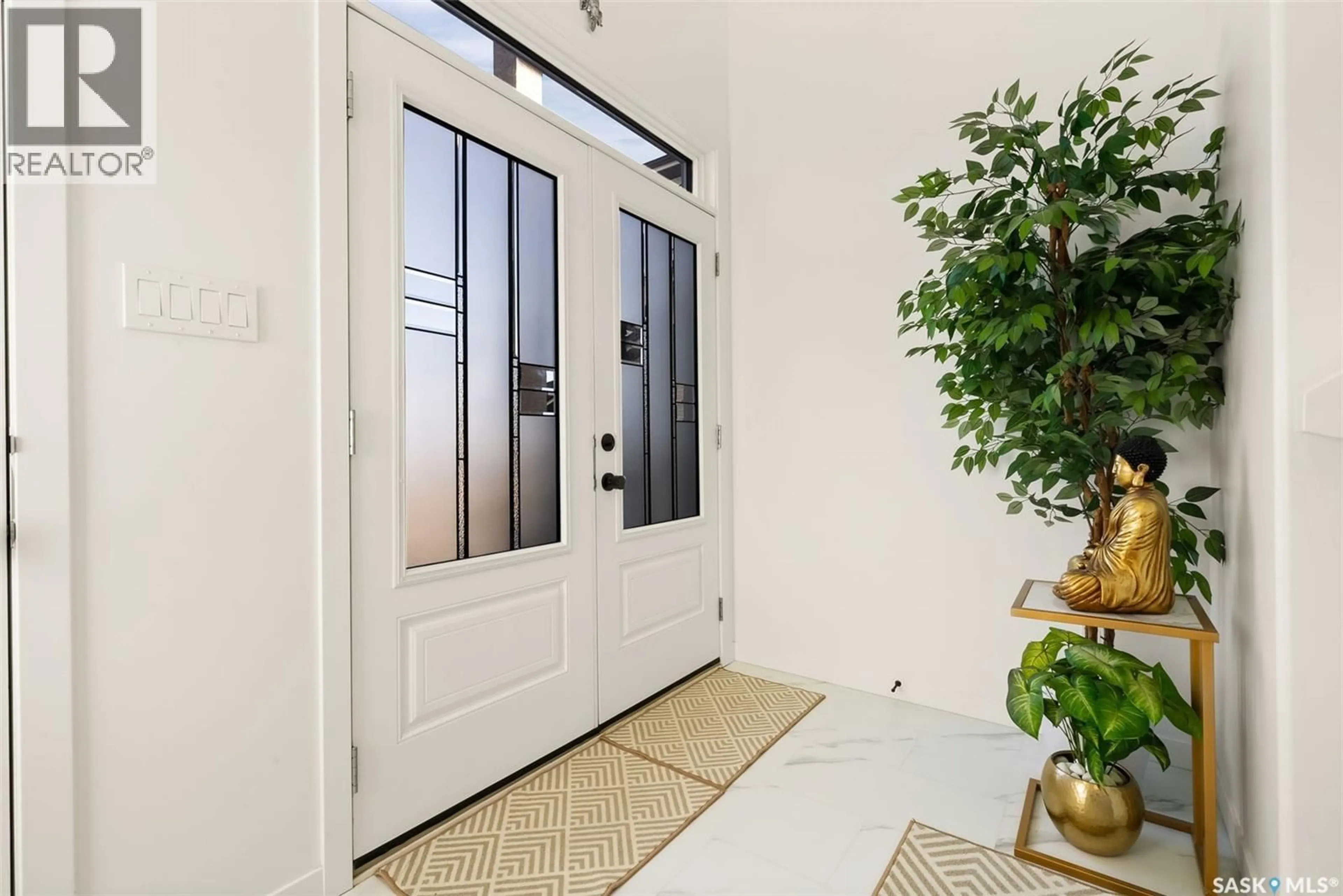 Indoor entryway for 3226 COPELAND ROAD, Regina Saskatchewan S4V3R6