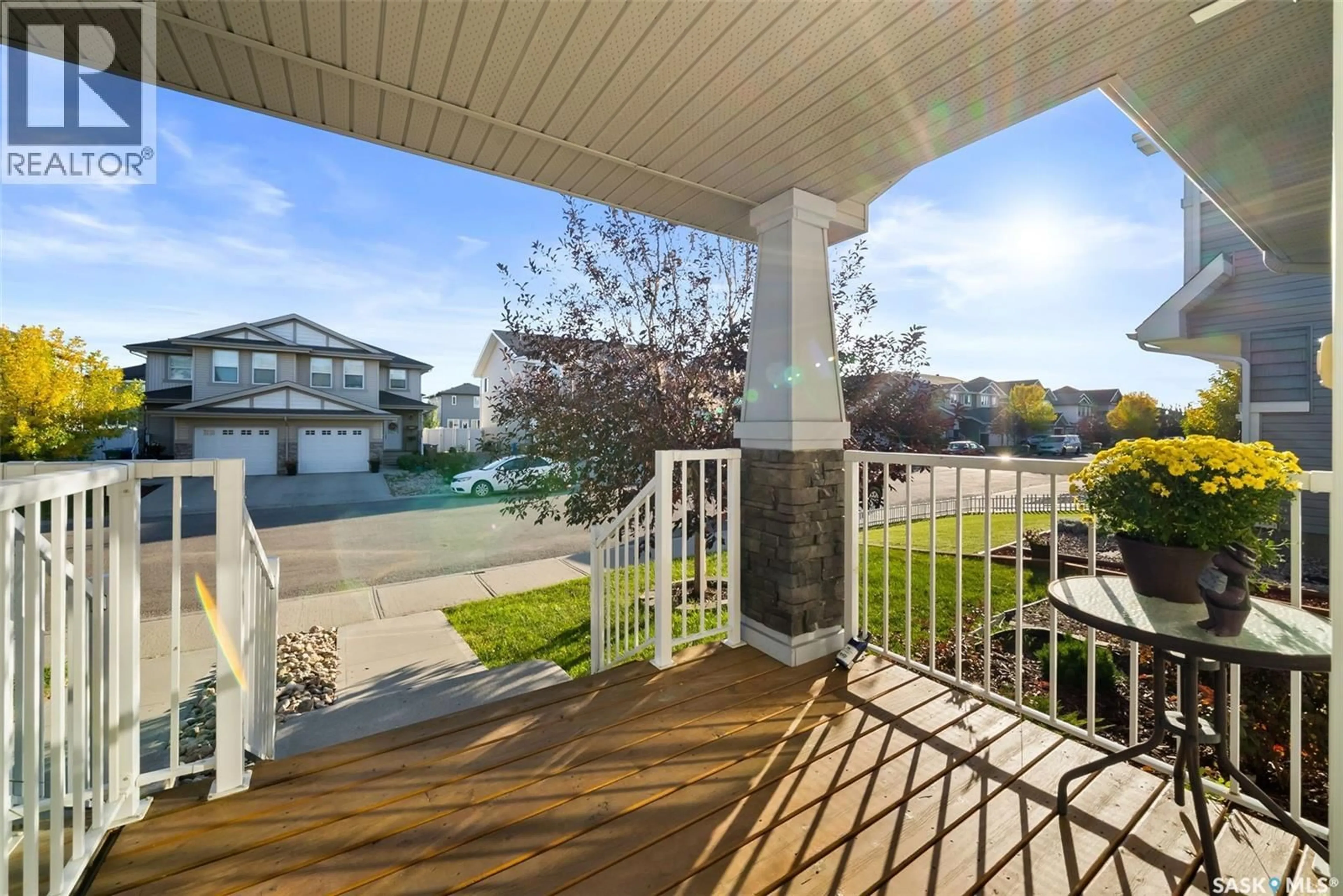 Patio, unknown for E - 4622 GREEN ROCK ROAD, Regina Saskatchewan S4V3K8