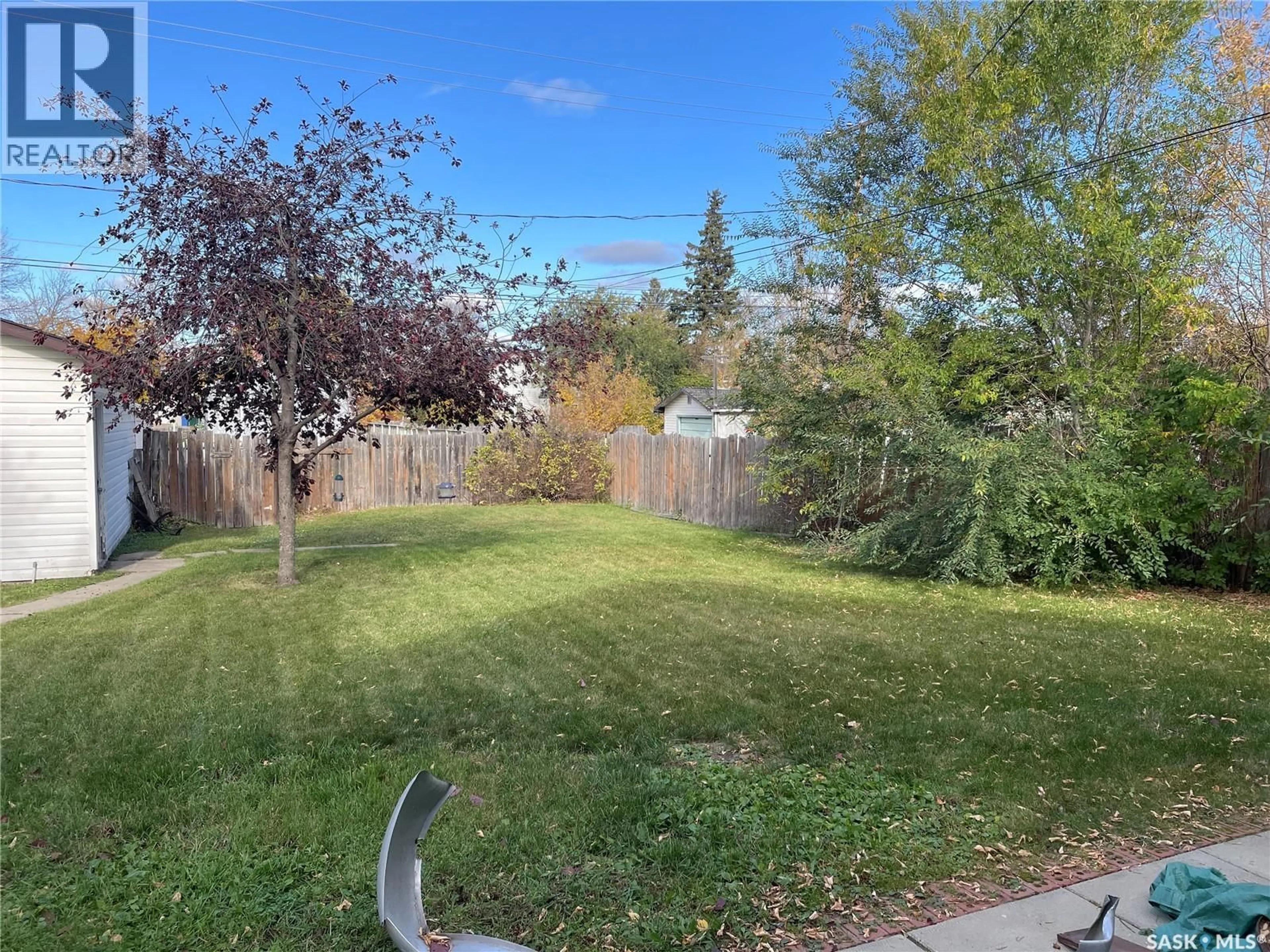 A pic from outside/outdoor area/front of a property/back of a property/a pic from drone, unknown for 628 5TH STREET, Prince Albert Saskatchewan S6V0M2