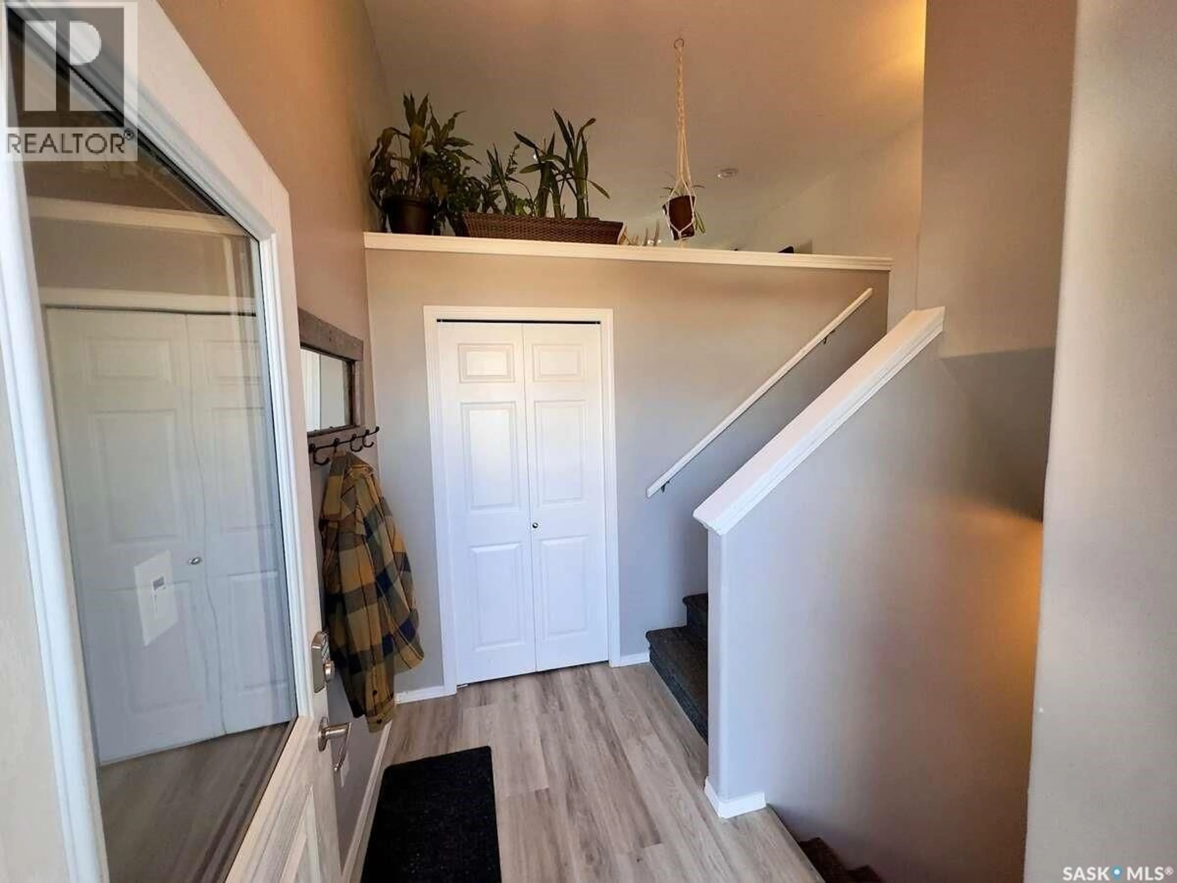Indoor entryway for 121 MARTENS CRESCENT, Warman Saskatchewan S0K4S3
