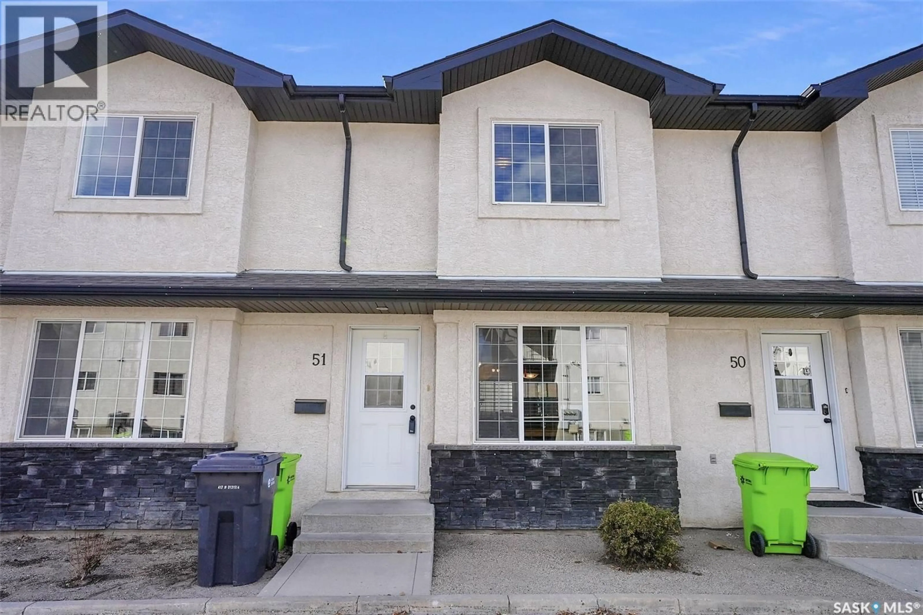 Home with vinyl exterior material, street for 51 - 4640 HARBOUR LANDING DRIVE, Regina Saskatchewan S4W0B8