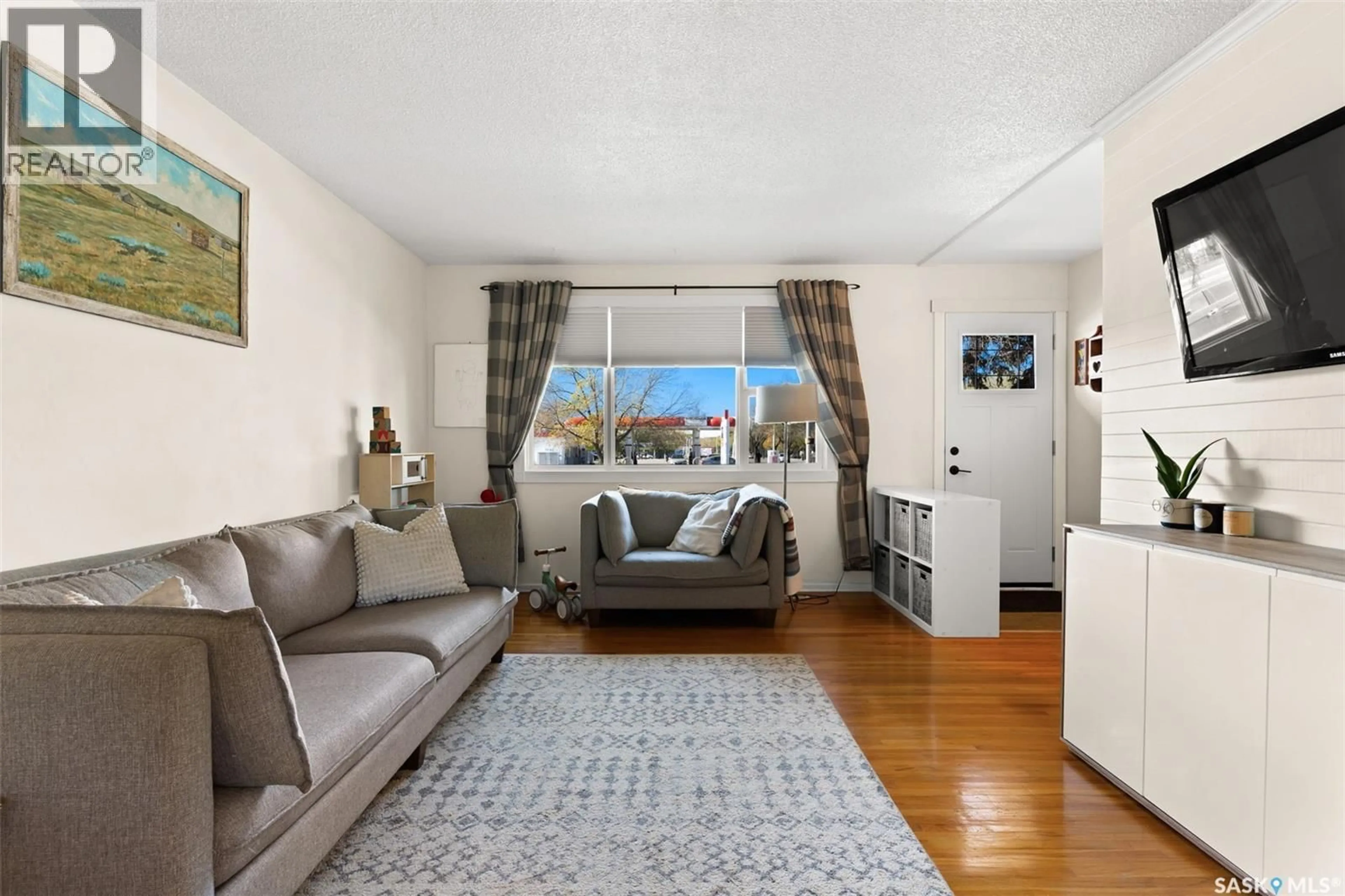 Living room with furniture, unknown for 211 ARGYLE STREET, Regina Saskatchewan S4R4C5
