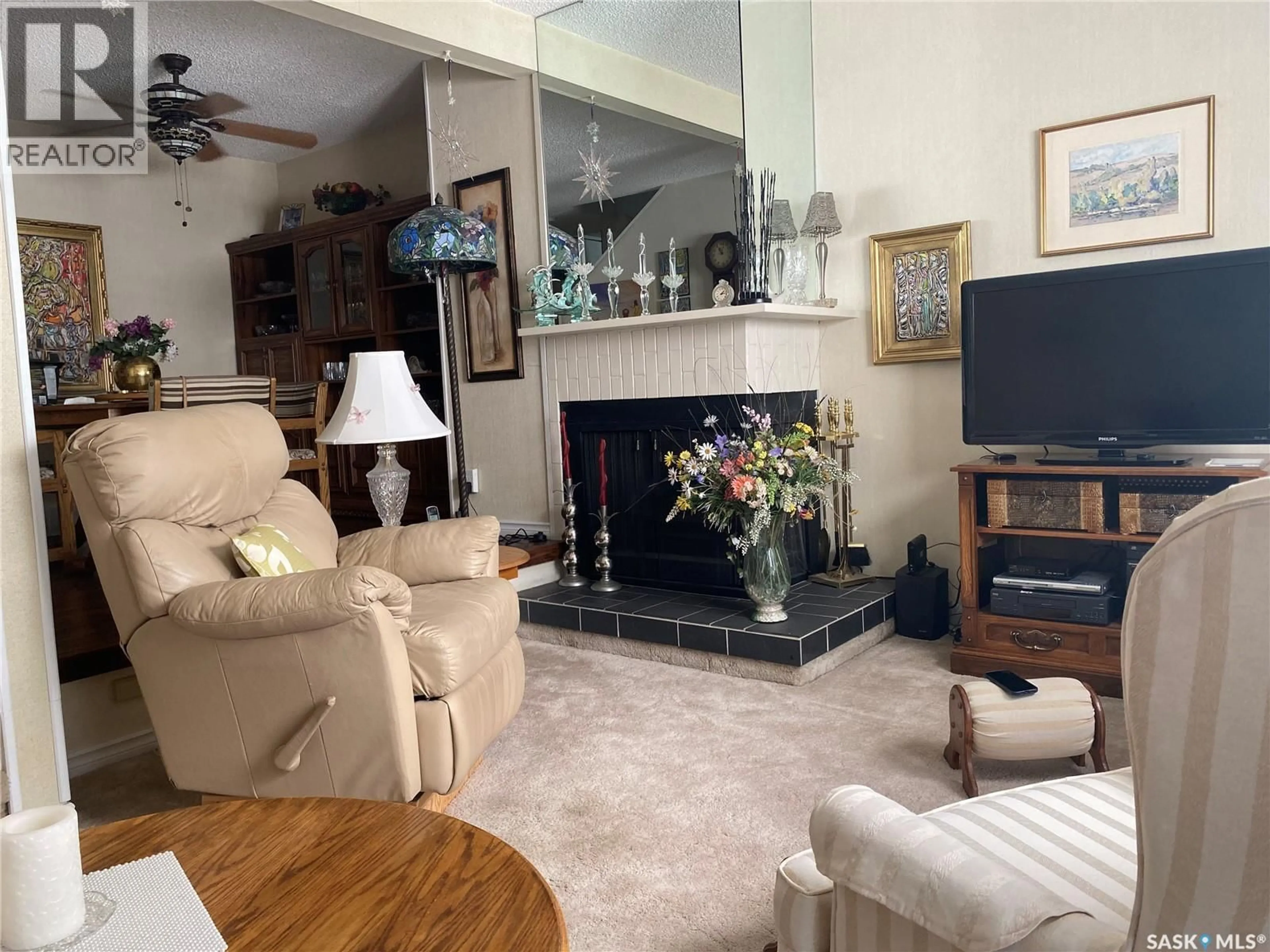 Living room with furniture, unknown for 4133 GORDON ROAD, Regina Saskatchewan S4S6N5