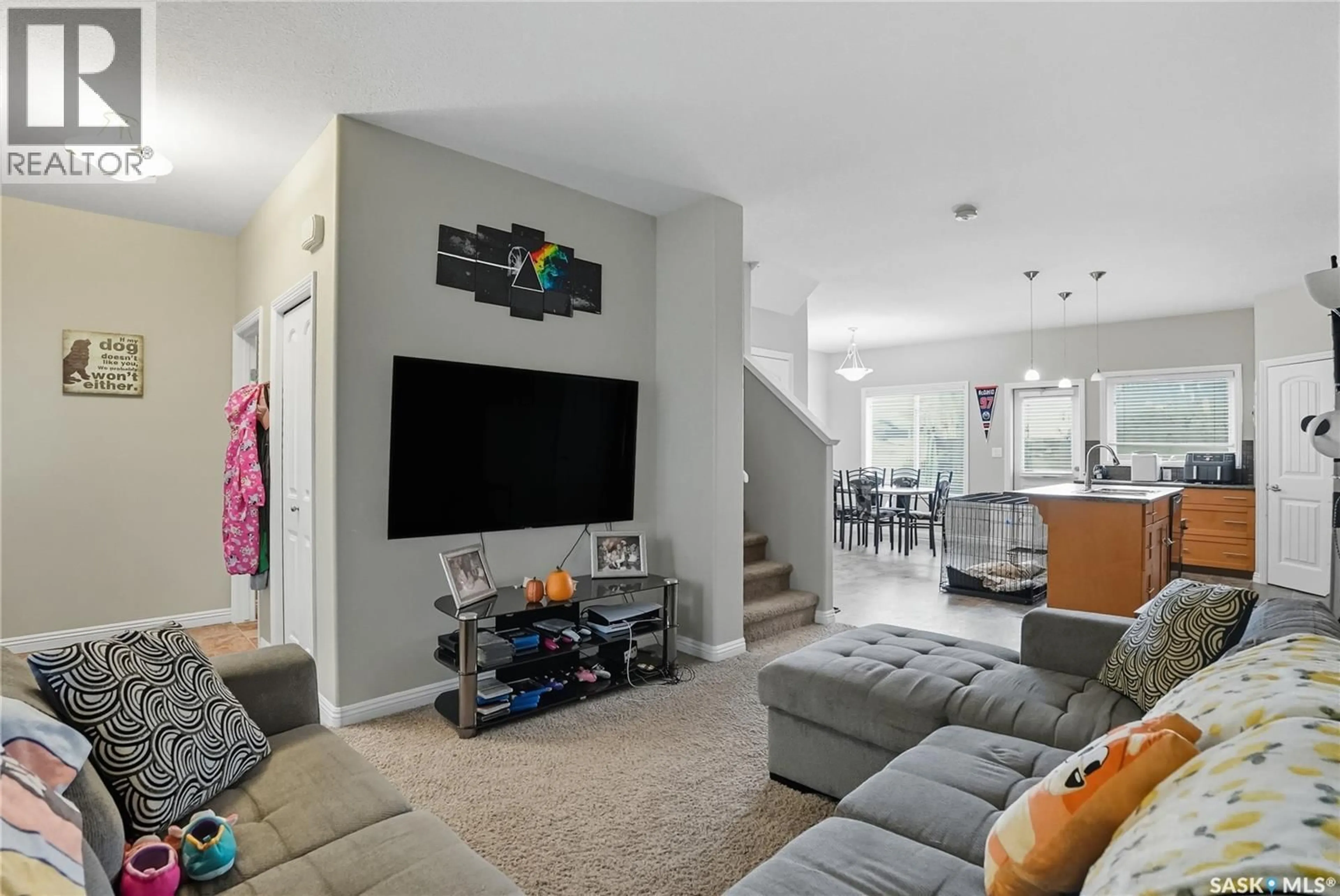 Living room with furniture, unknown for 102 EVANS STREET, Saskatoon Saskatchewan S7N2B2