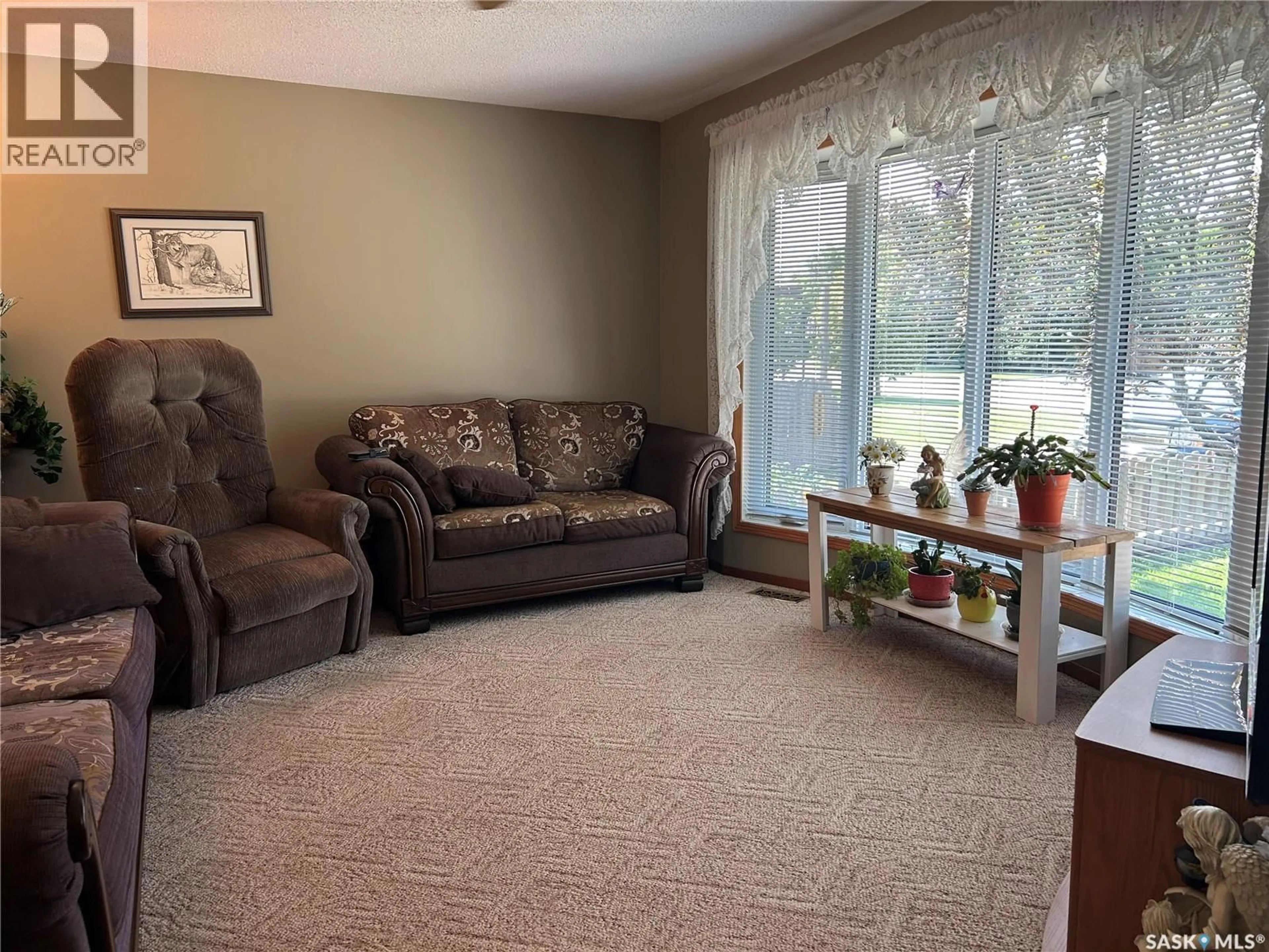Living room with furniture, unknown for 209 TAYLOR STREET, Bienfait Saskatchewan S0C0M0