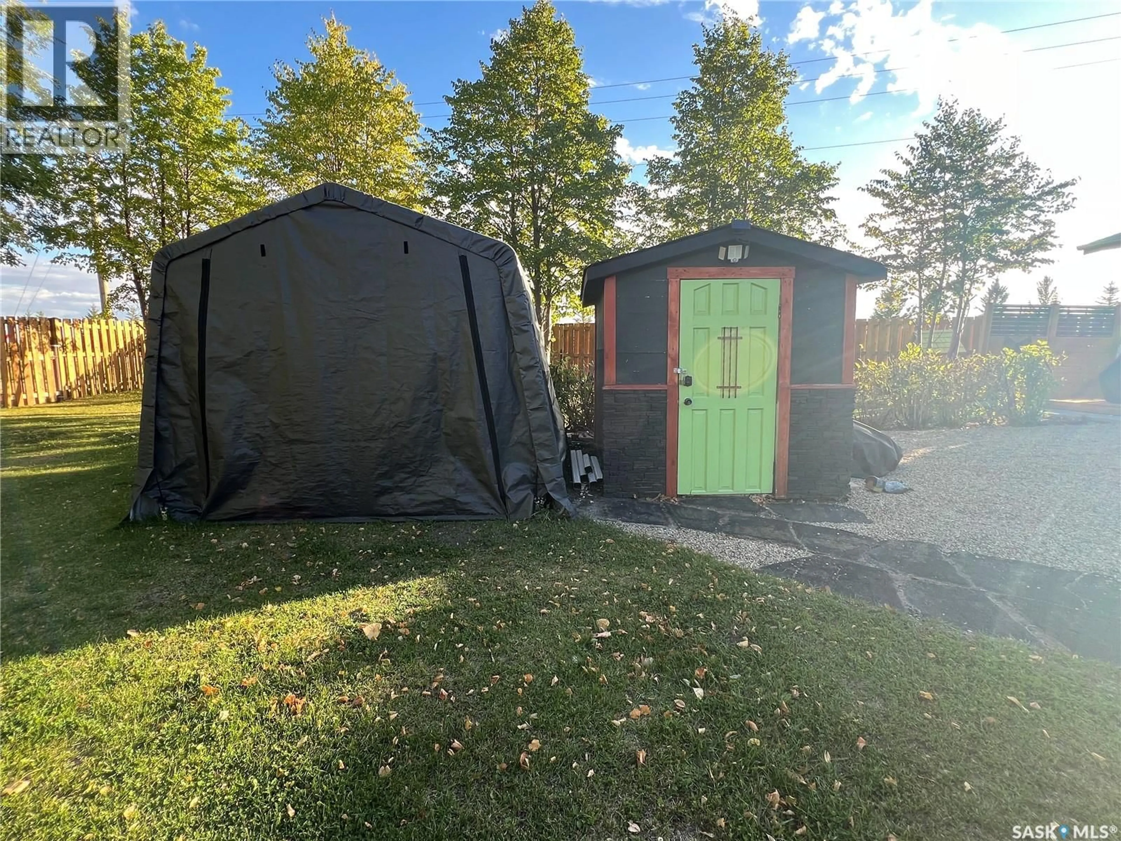 Shed for 401 SHORT STREET, Esterhazy Saskatchewan S0A0X0