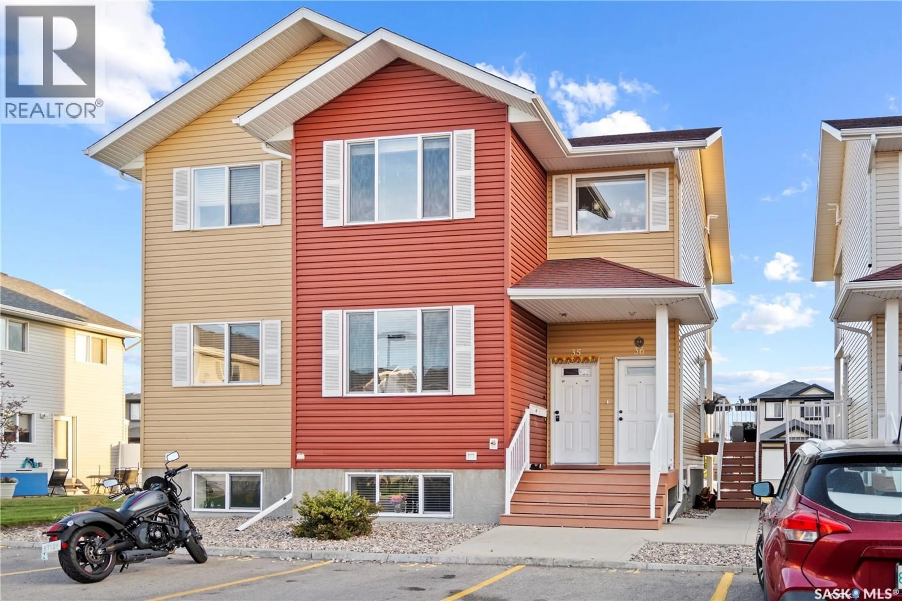 Home with vinyl exterior material, street for 35 - 5004 JAMES HILL ROAD, Regina Saskatchewan S4W0B8