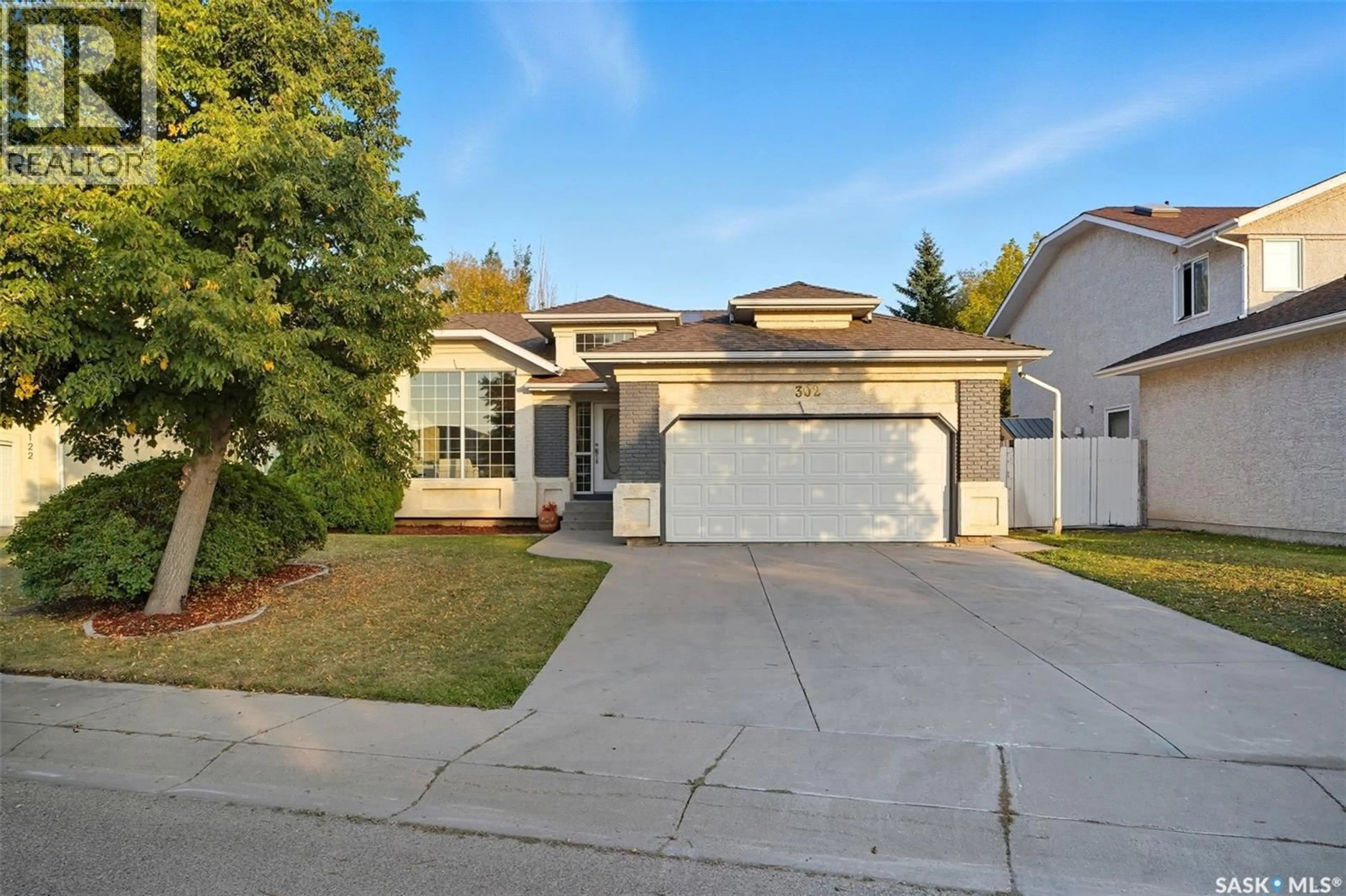 Unknown for 302 BLACKTHORN CRESCENT, Saskatoon Saskatchewan S7B1V1