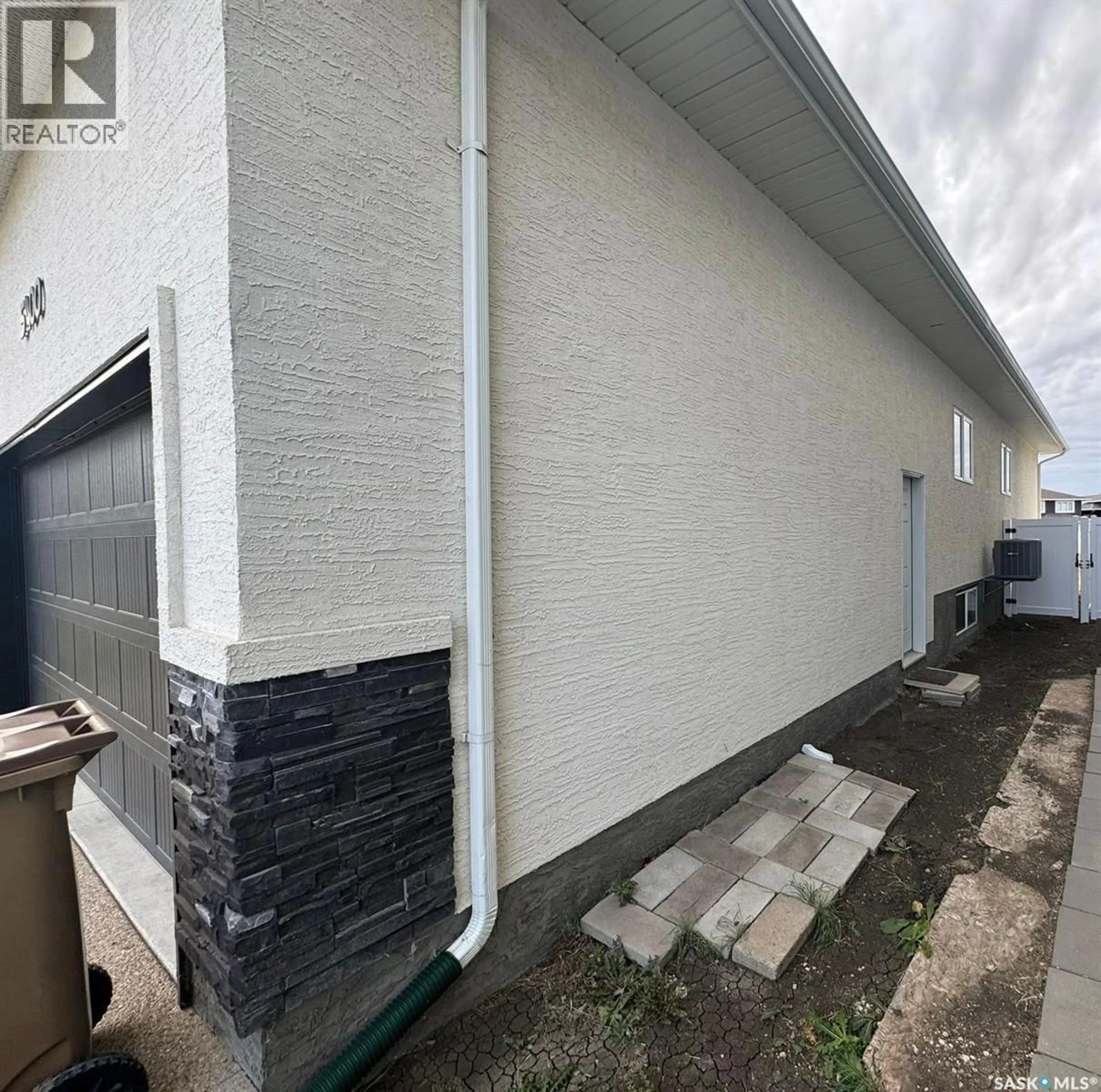 Storage room or clothes room or walk-in closet for 5400 BOYER BAY, Regina Saskatchewan S4V3P2