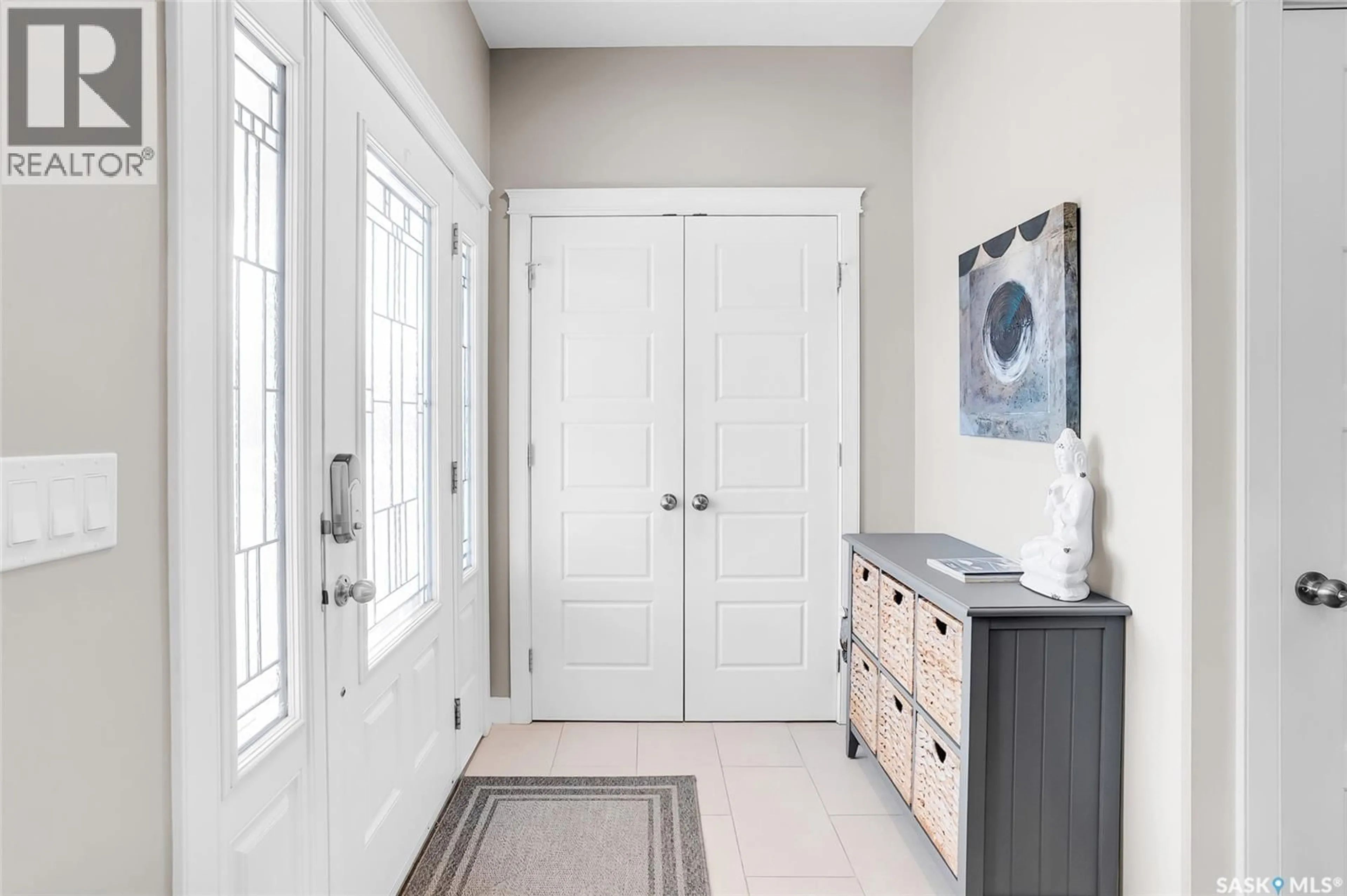 Indoor entryway for 407 GOLDEN WILLOW WAY, Warman Saskatchewan S0K4S2