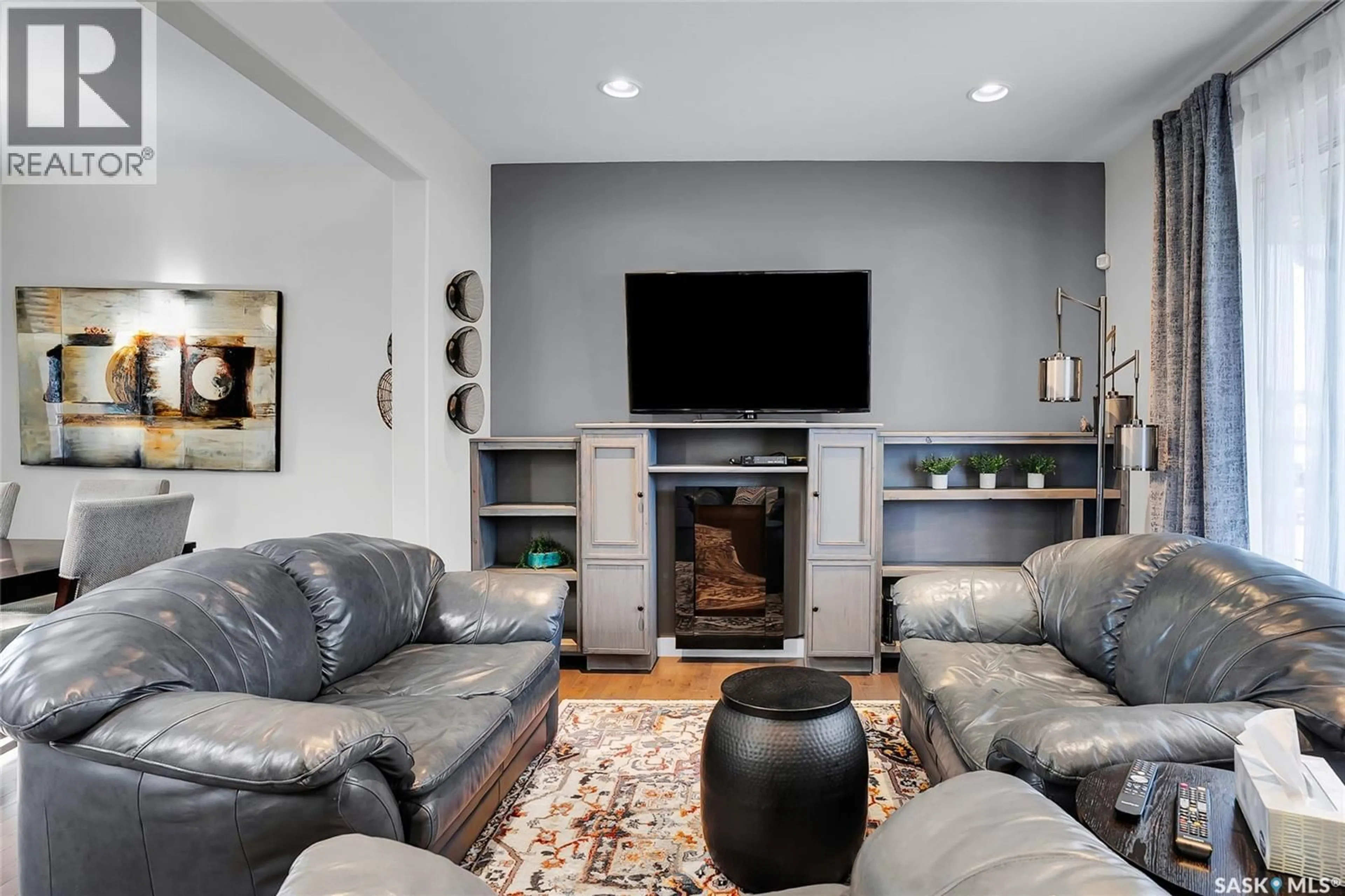 Living room with furniture, unknown for 407 GOLDEN WILLOW WAY, Warman Saskatchewan S0K4S2
