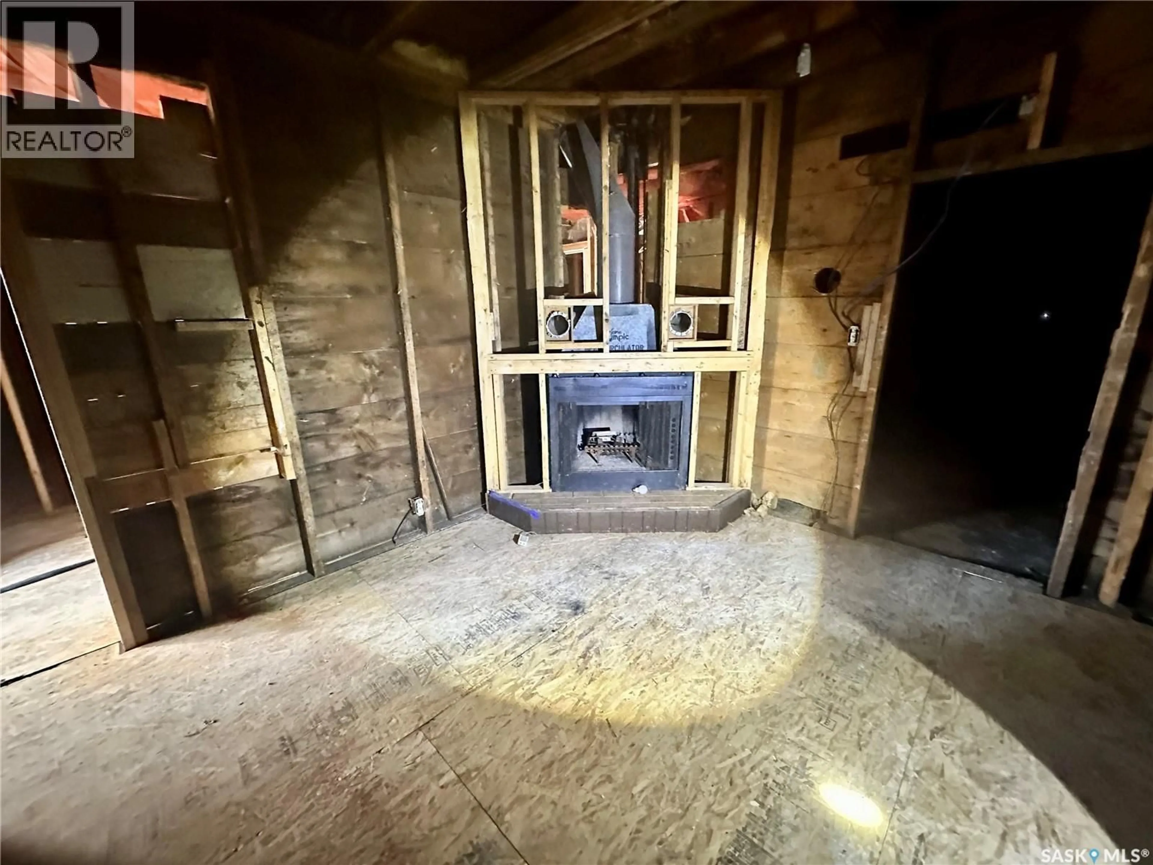 A pic of a room for 1852 102ND STREET, North Battleford Saskatchewan S9A1H5