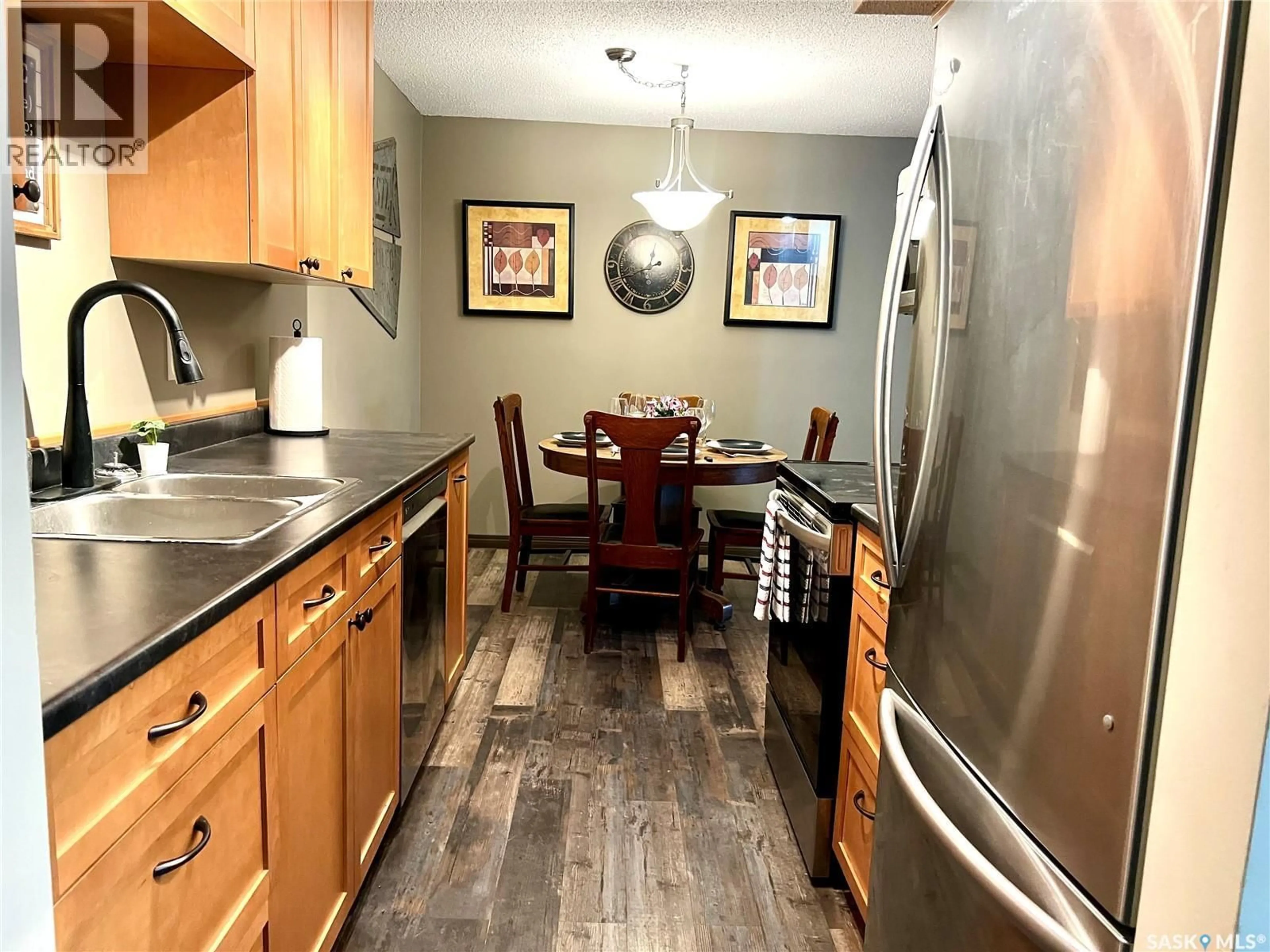 Standard kitchen, unknown for 308 - 1140 9TH AVENUE, Swift Current Saskatchewan S9H2S9