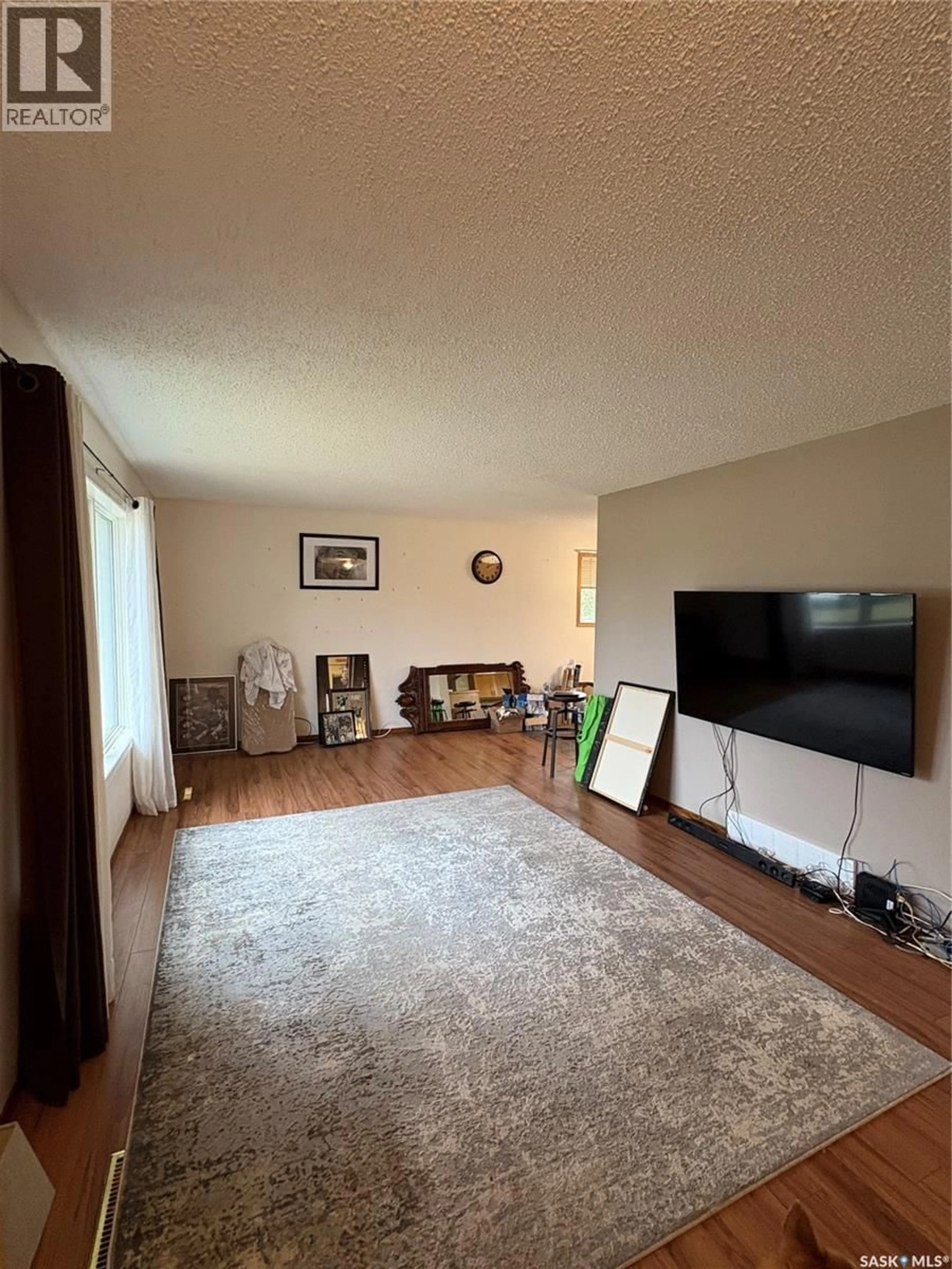 A pic of a room for 107 6TH AVENUE, Nokomis Saskatchewan S0G3R0