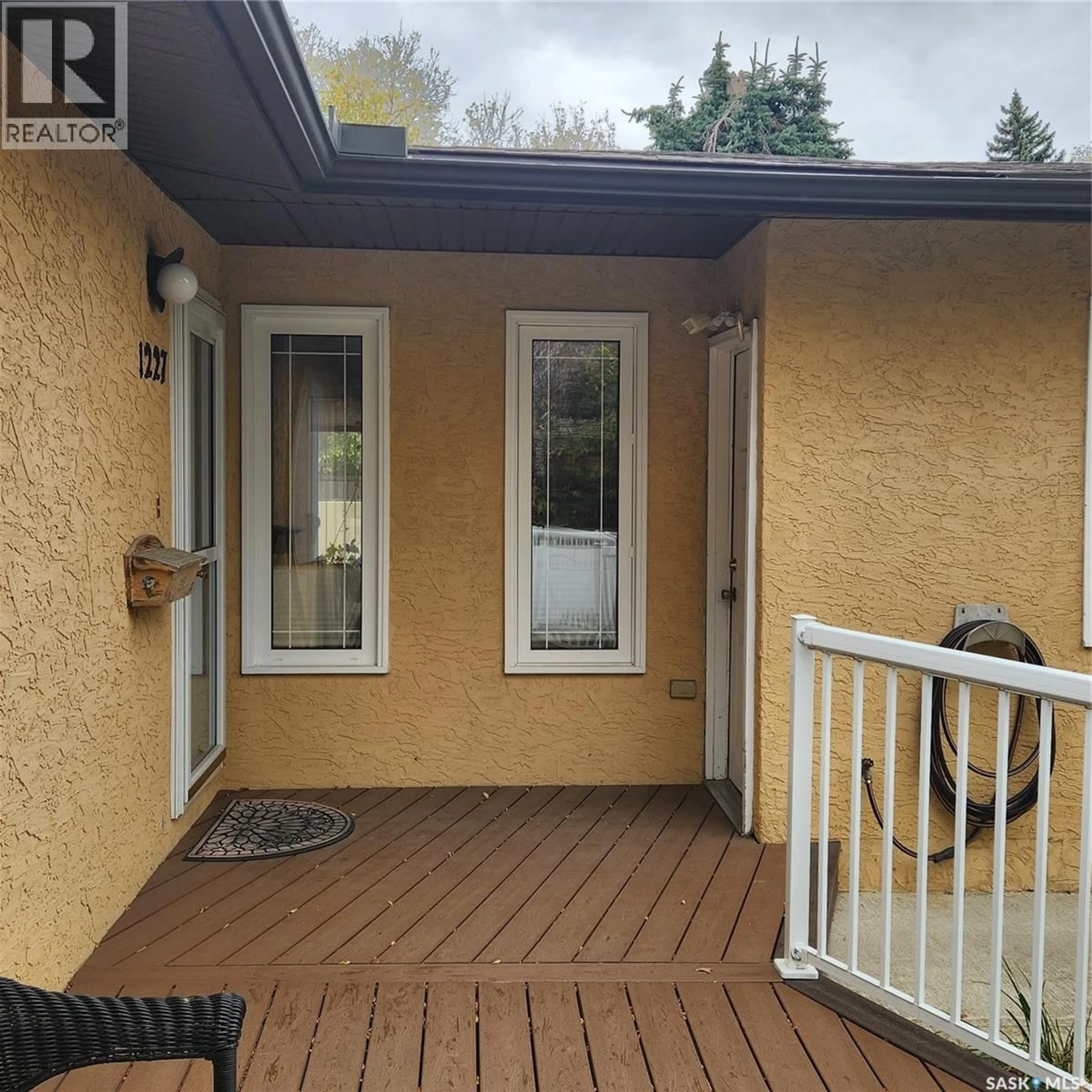 Unknown for 1227 2ND AVENUE, Moose Jaw Saskatchewan S6H3R7