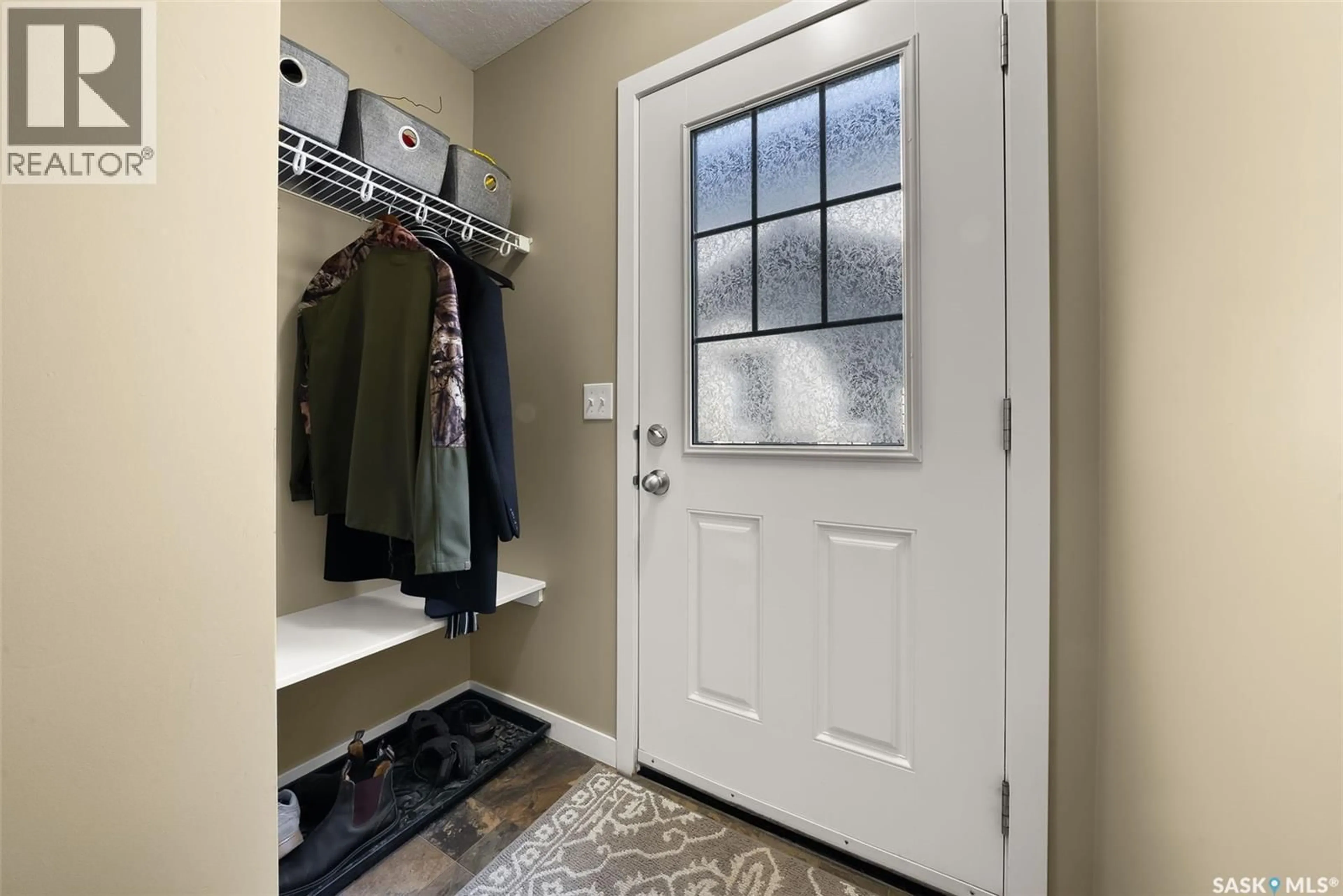 Indoor entryway for 78 - 5533 BLAKE CRESCENT, Regina Saskatchewan S4V0J1