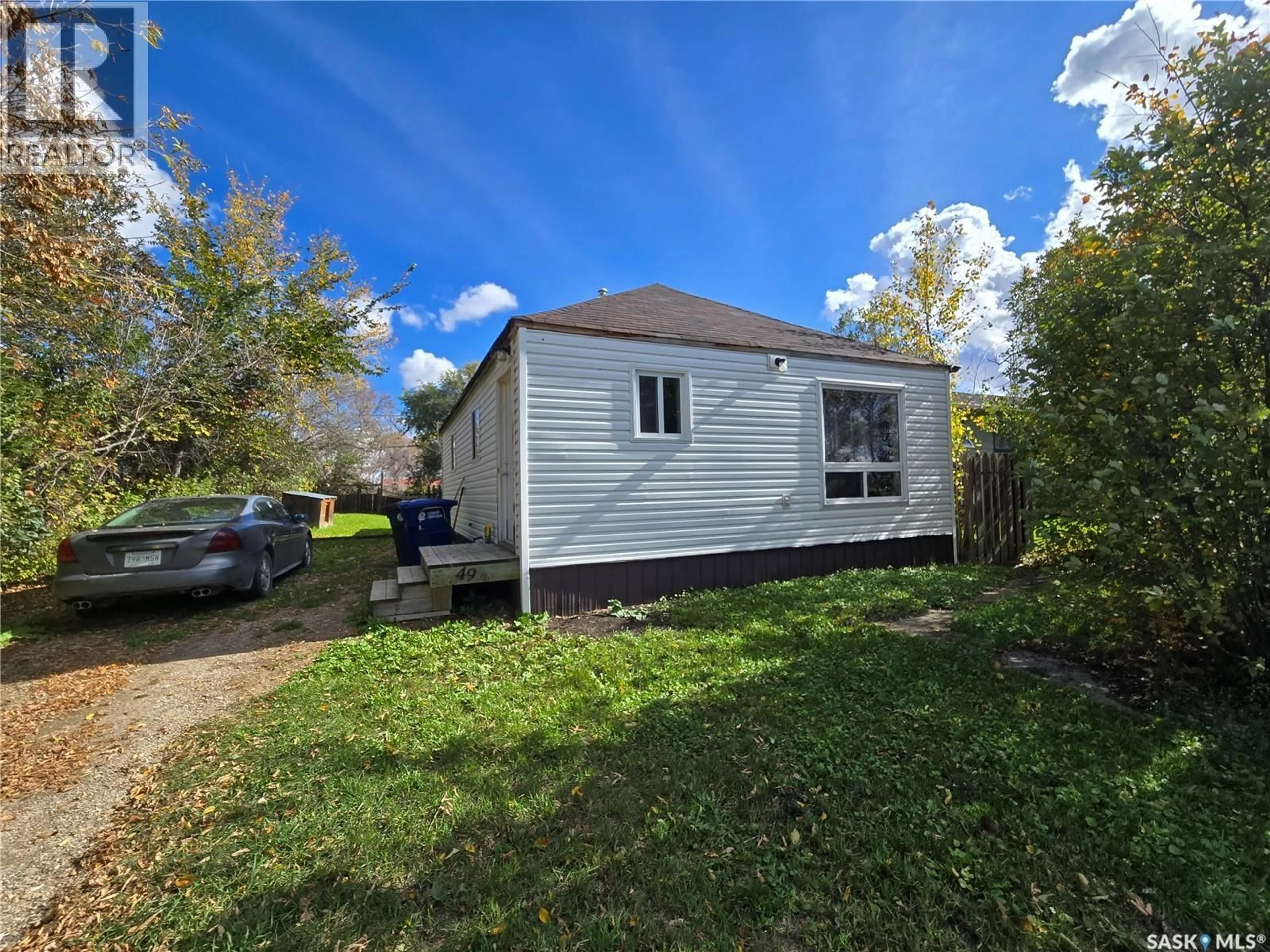 Unknown for 49 NEWCOMBE STREET, Manor Saskatchewan S0C1R0