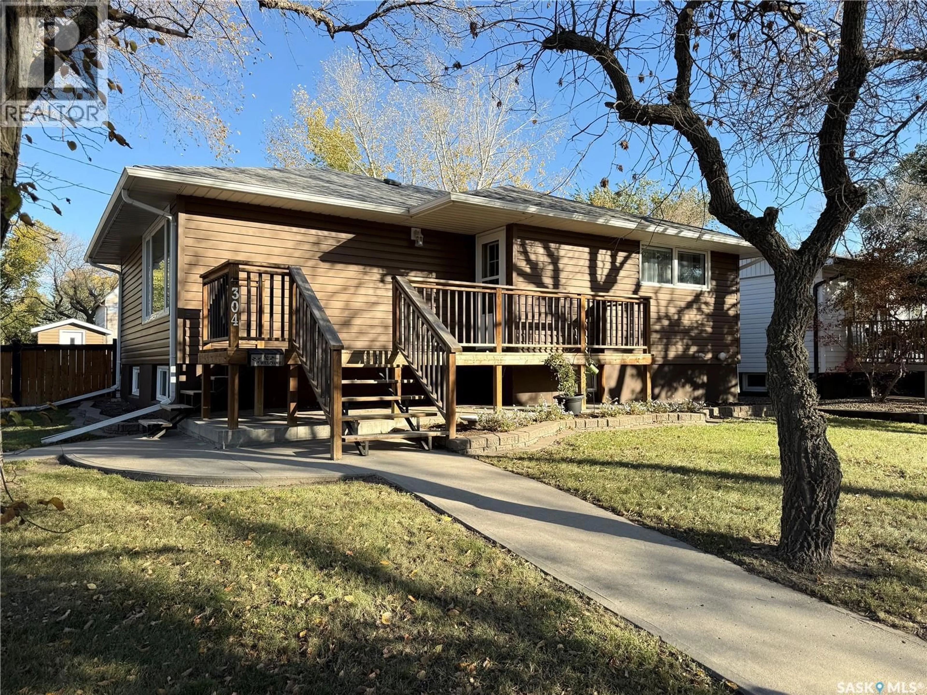Unknown for 304 GOVERNMENT ROAD, Weyburn Saskatchewan S4H2A8