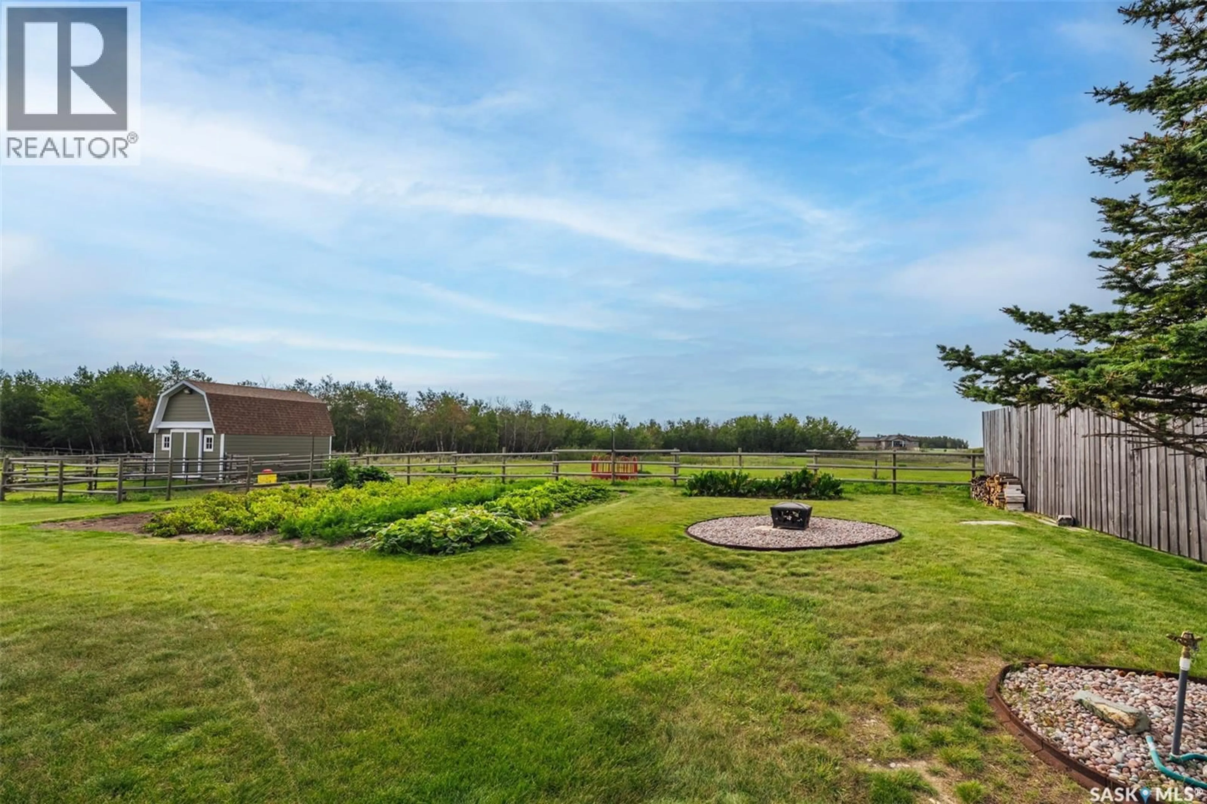 A pic from outside/outdoor area/front of a property/back of a property/a pic from drone, water/lake/river/ocean view for 118 LOUISE CRESCENT, Aberdeen Rm No. 373 Saskatchewan S7A0A9