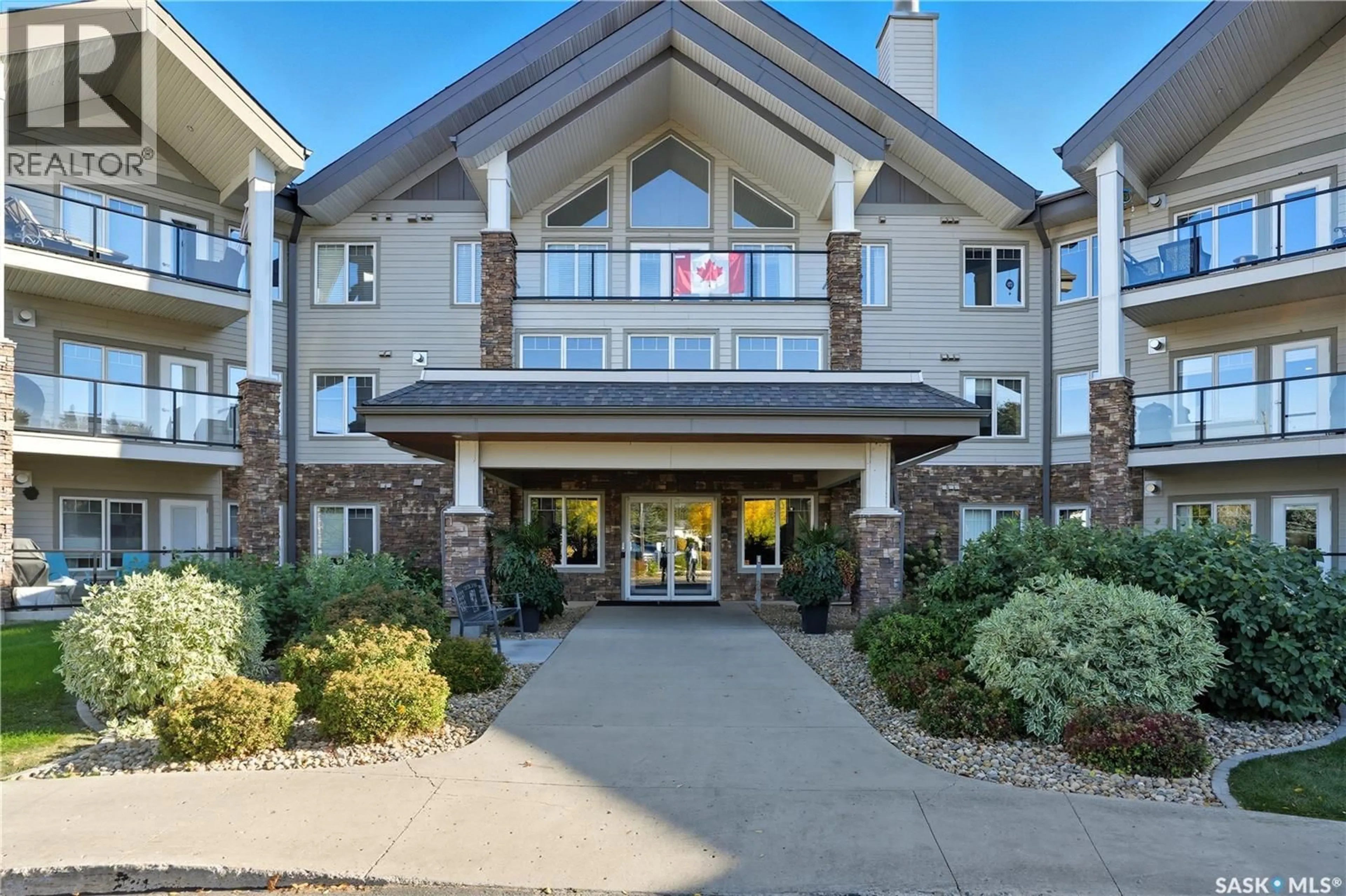 Indoor foyer for 1010 - 226 RUTH STREET, Saskatoon Saskatchewan S7J4M9