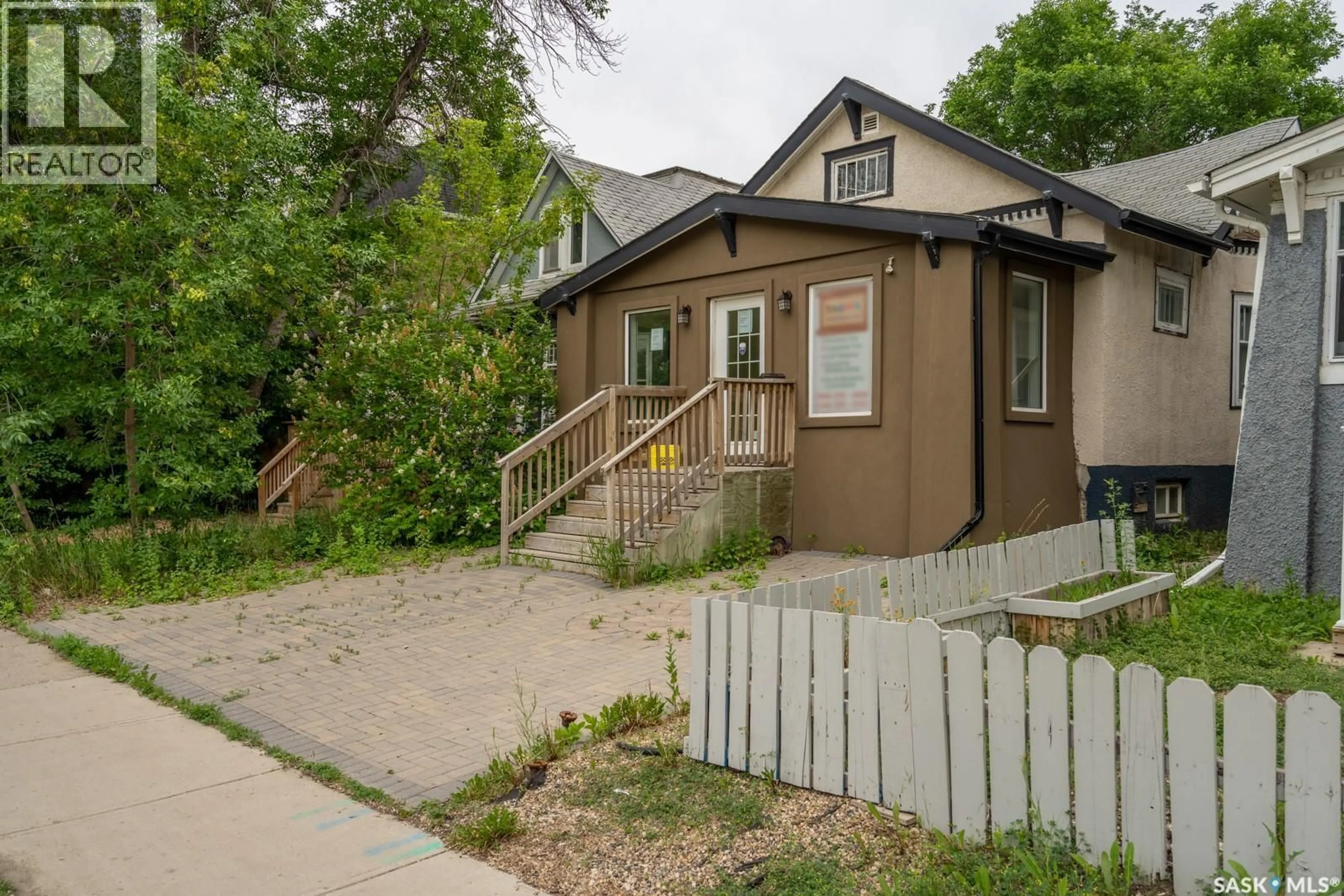 Unknown for 1535 VICTORIA AVENUE, Regina Saskatchewan S4P0P6