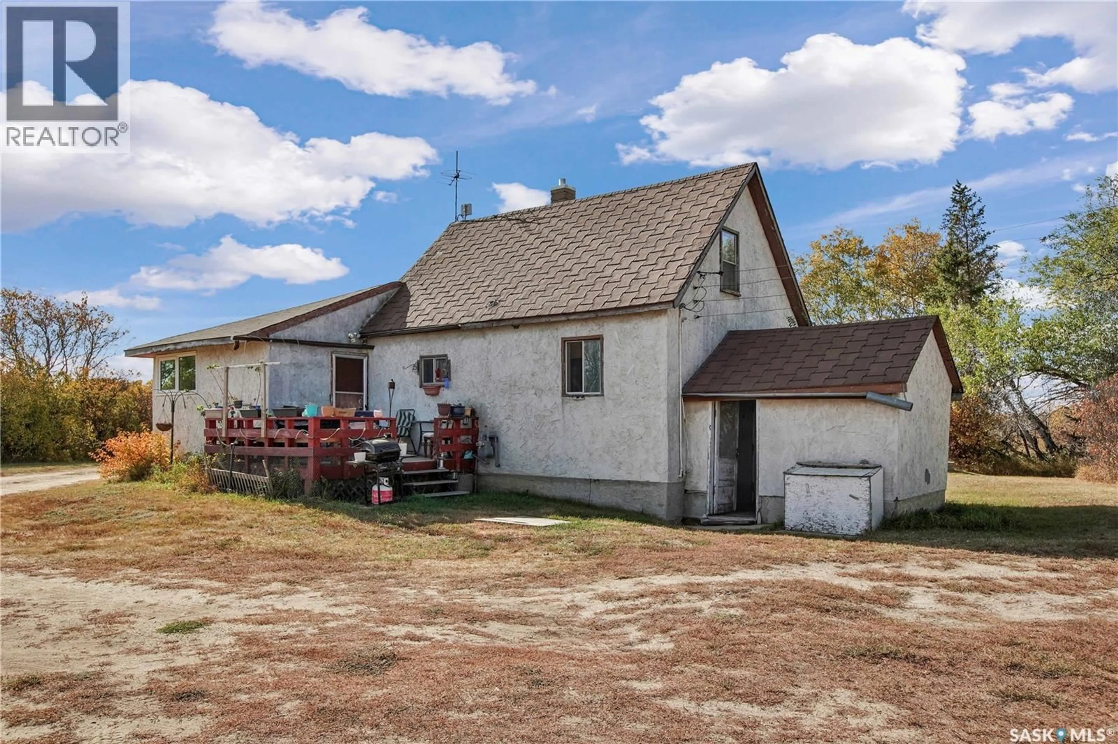 A pic from outside/outdoor area/front of a property/back of a property/a pic from drone, building for BRISTOW ACREAGE, Corman Park Rm No. 344 Saskatchewan S7K5W1