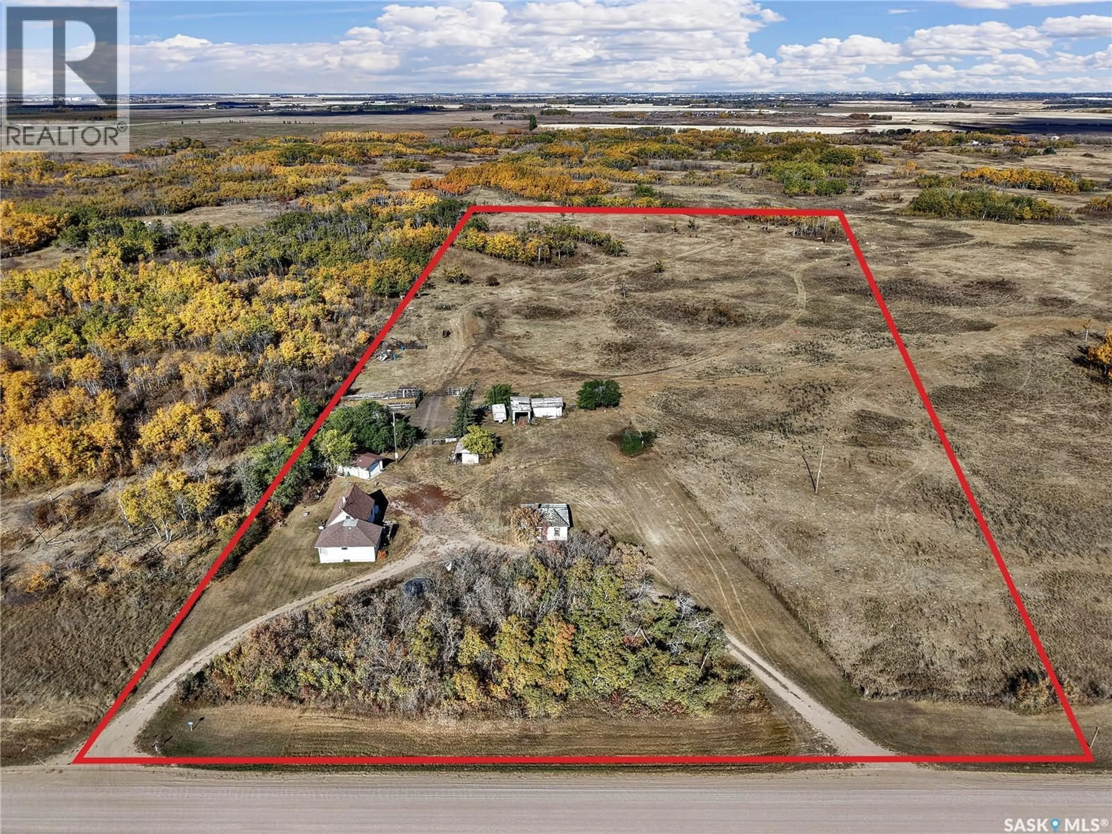 A pic from outside/outdoor area/front of a property/back of a property/a pic from drone, unknown for BRISTOW ACREAGE, Corman Park Rm No. 344 Saskatchewan S7K5W1