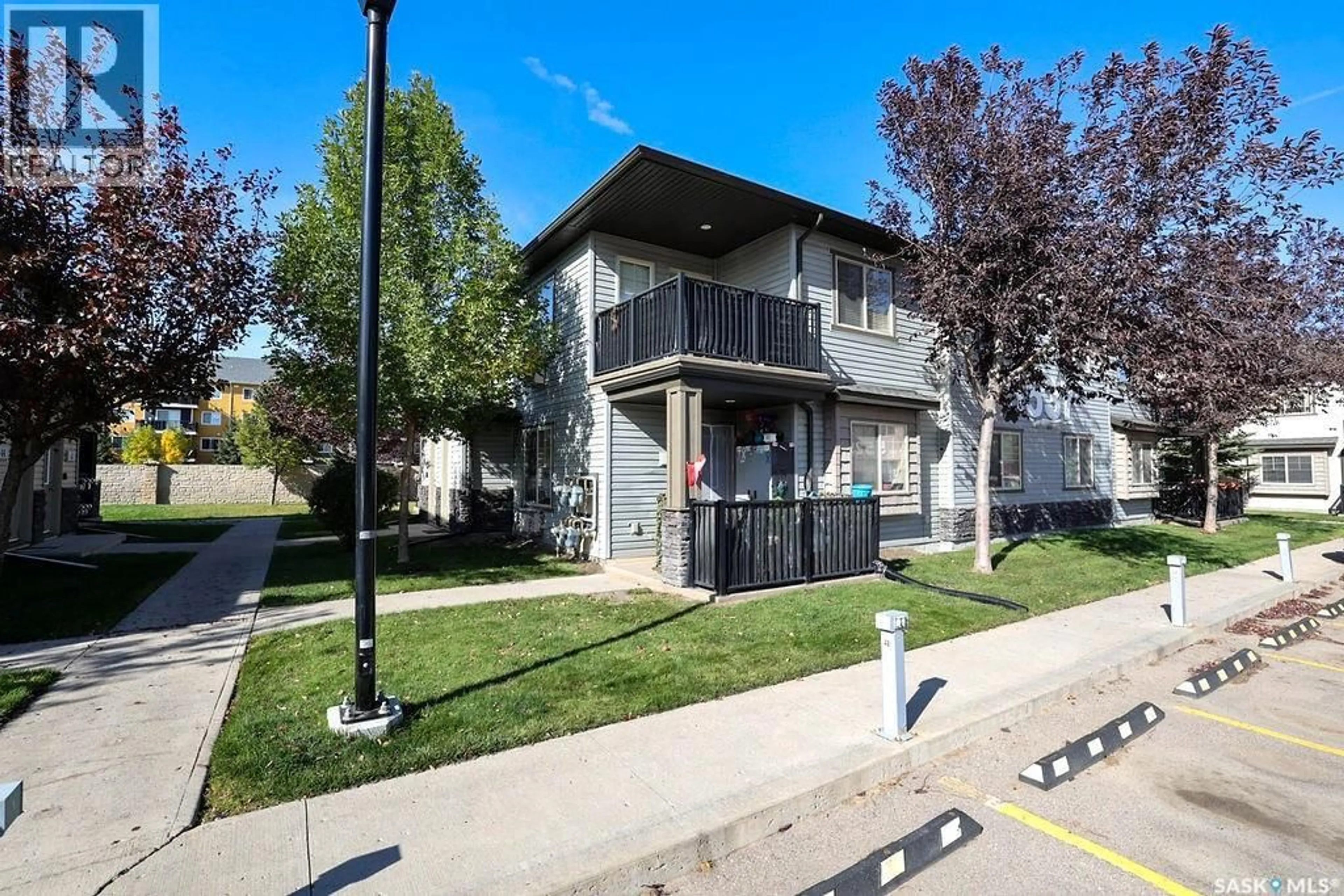 Patio, street for 71 - 5537 BLAKE CRESCENT, Regina Saskatchewan S4X0J1
